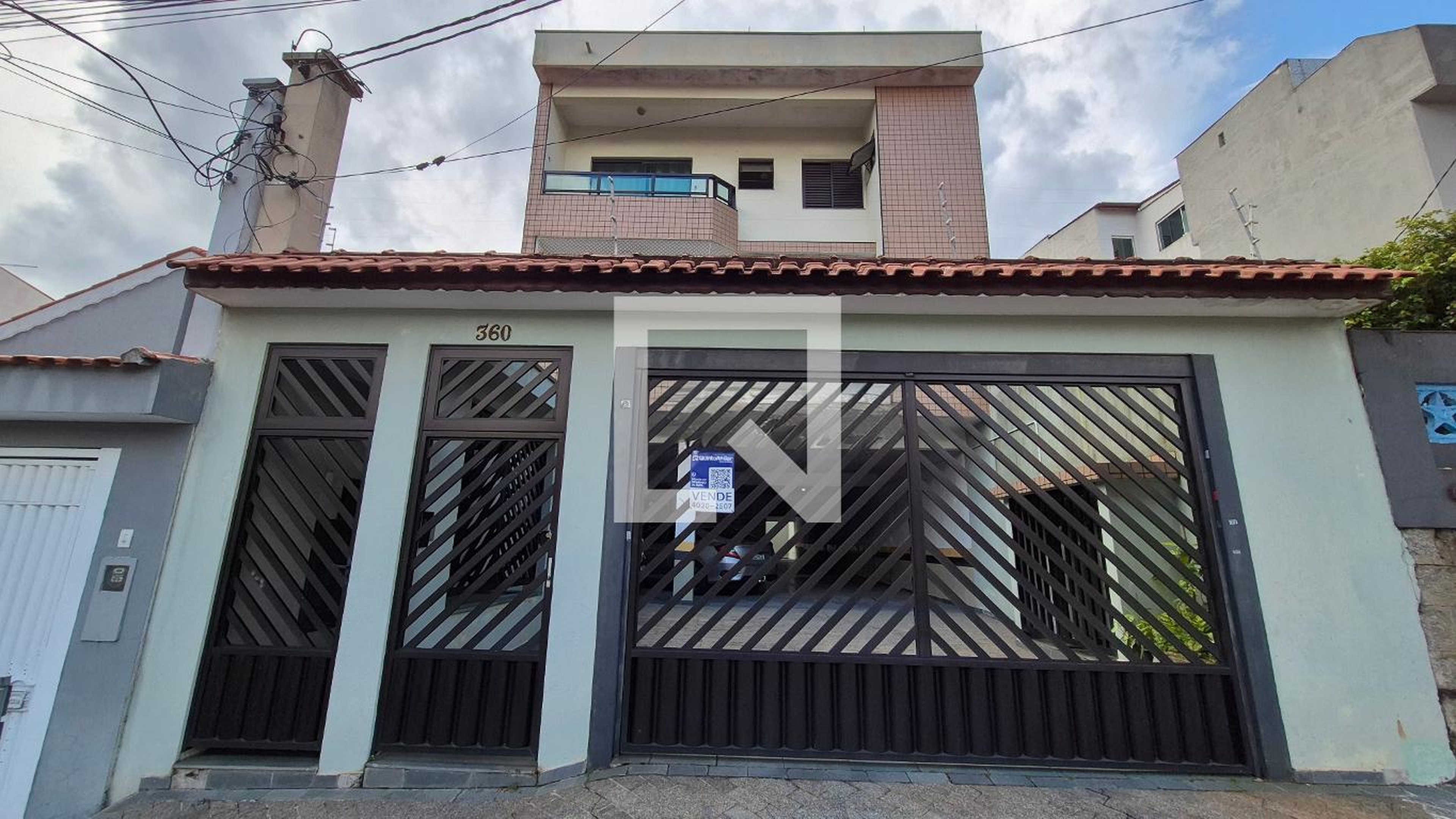 Fachada Condomínio em Rua Tomé de Souza, 360