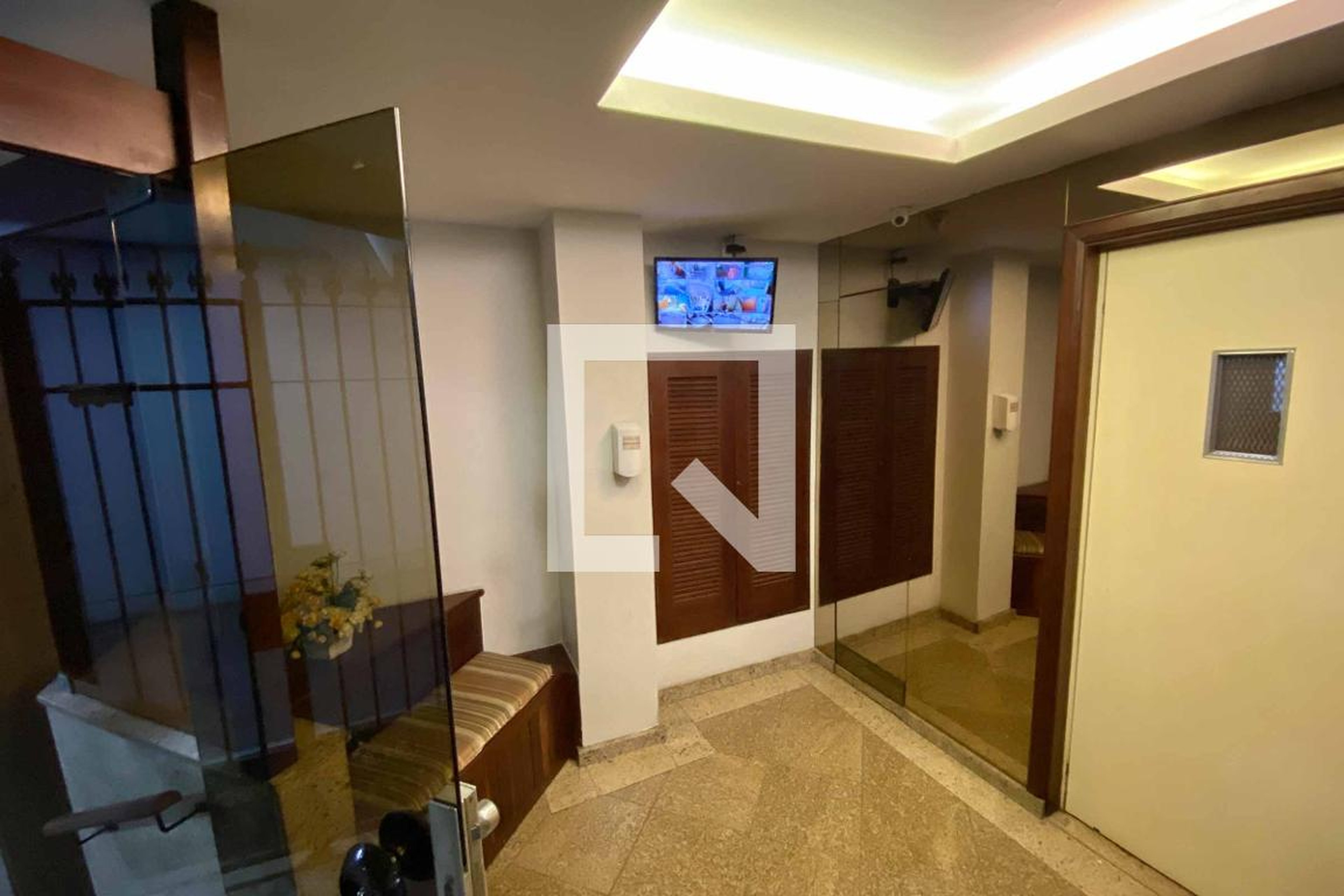 Portaria - Edifício Torre de Bronze