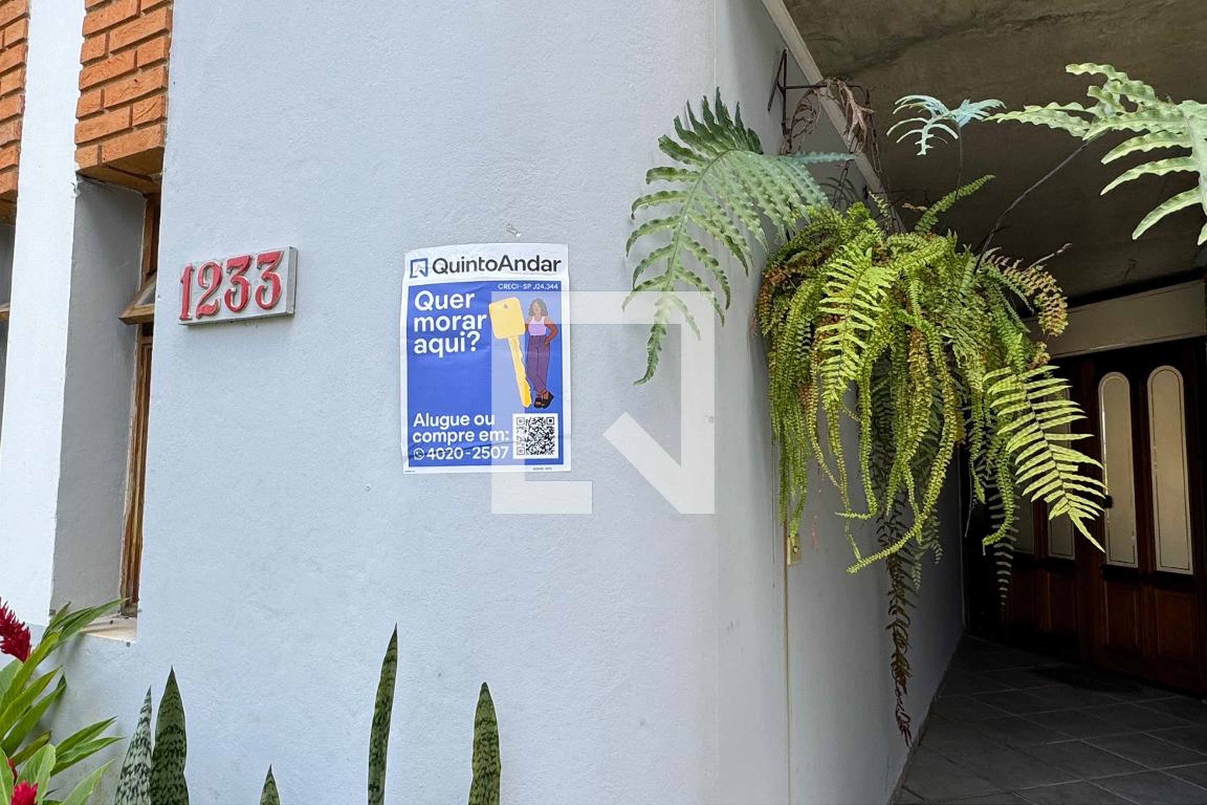 Fachada Condomínio em Alameda dos Girassóis, 1233