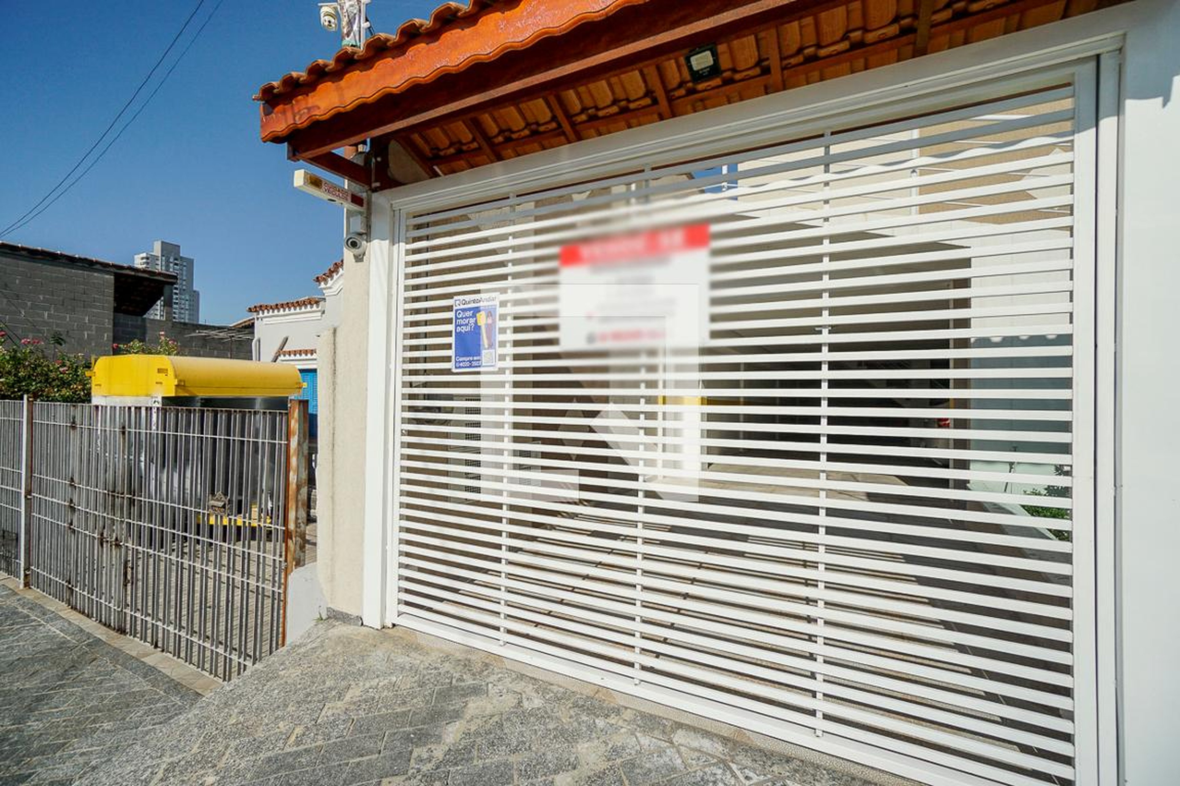 Fachada Condomínio em Rua Leopoldo de Freitas, 758