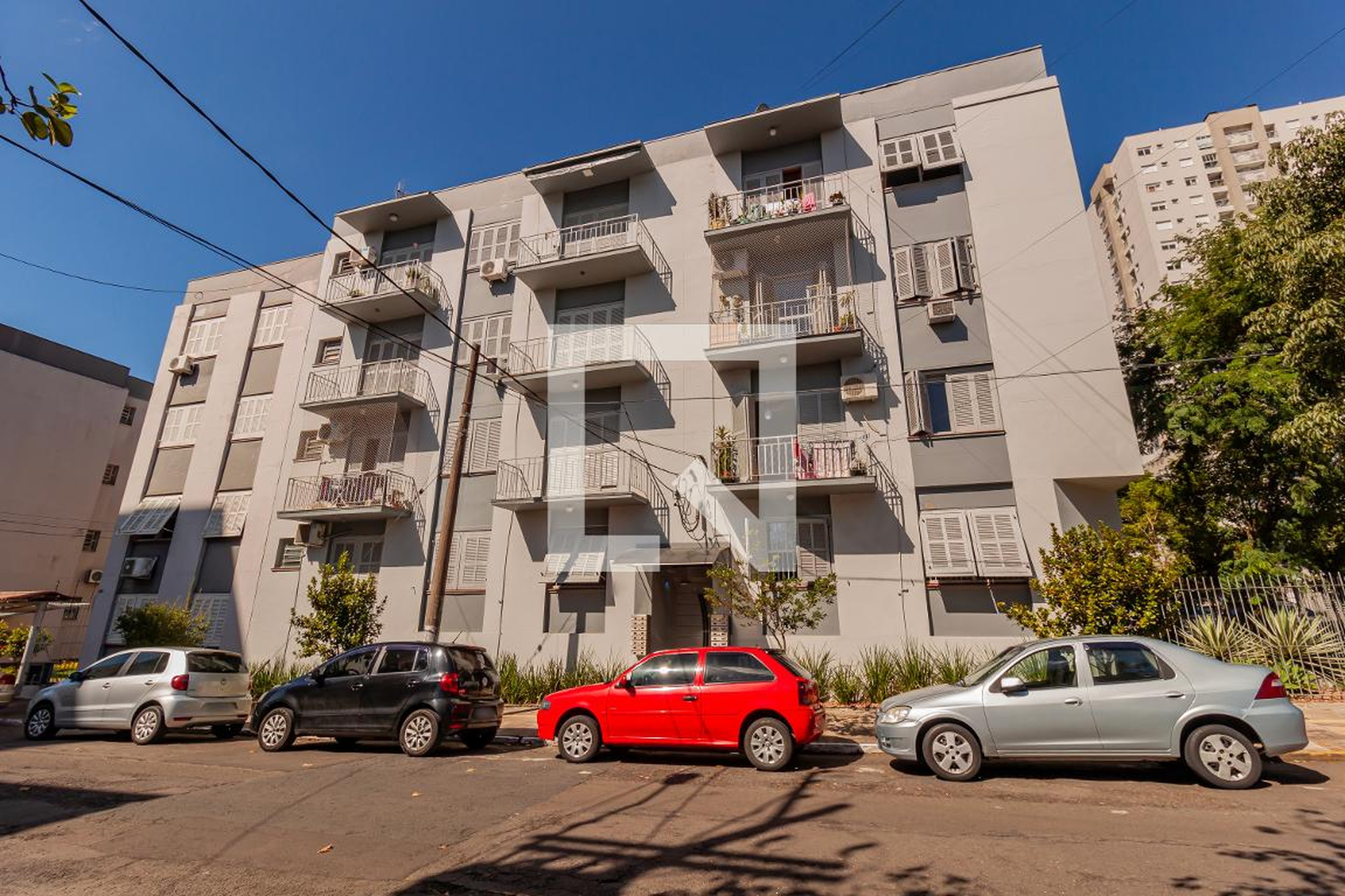 Fachada Condomínio em Rua Saldanha Marinho, 169