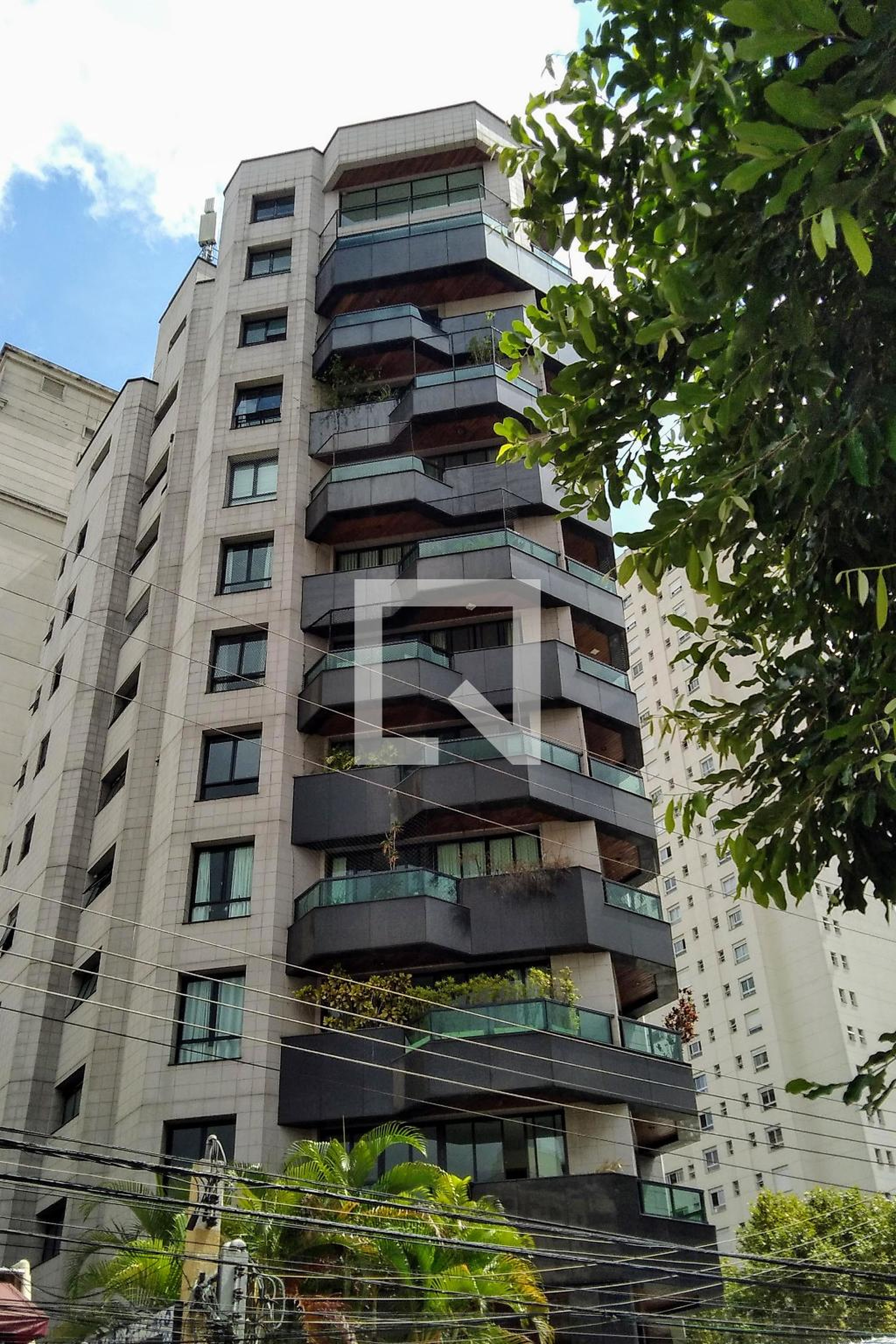 Fachada Condomínio Saint Germain