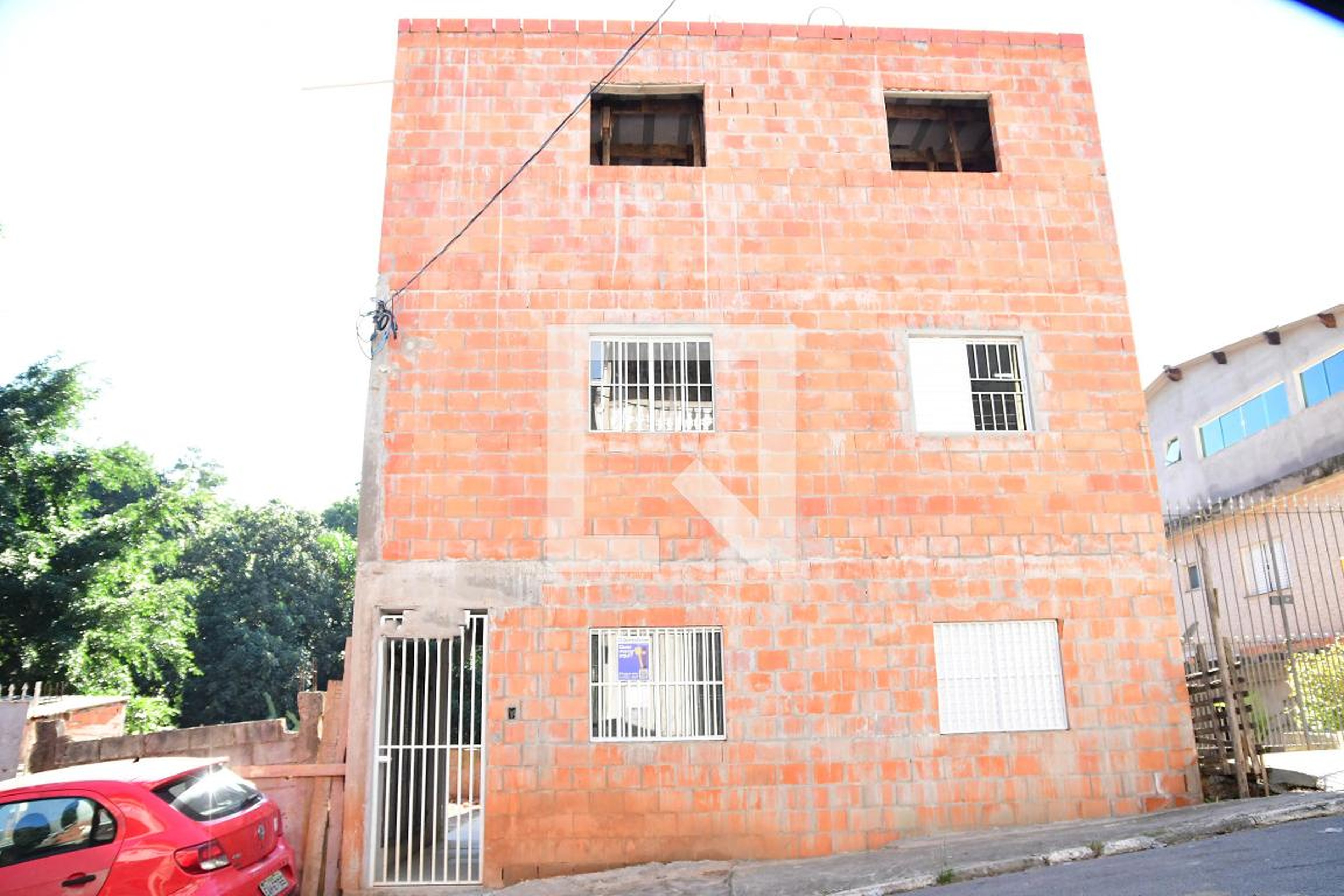 Fachada Condomínio em Rua Ciro Monteiro, 1119