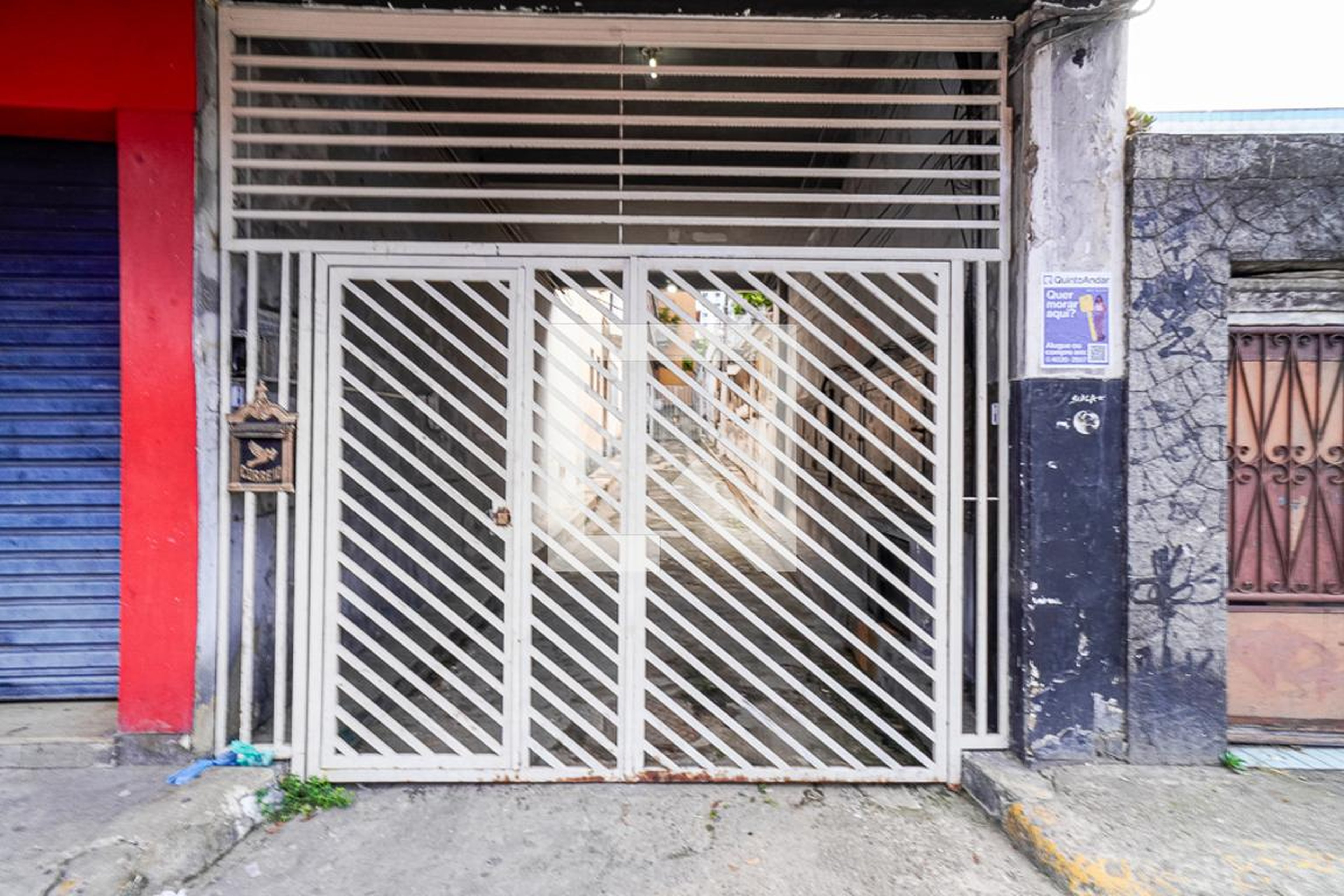 Fachada Condomínio em Alameda São Boaventura, 983