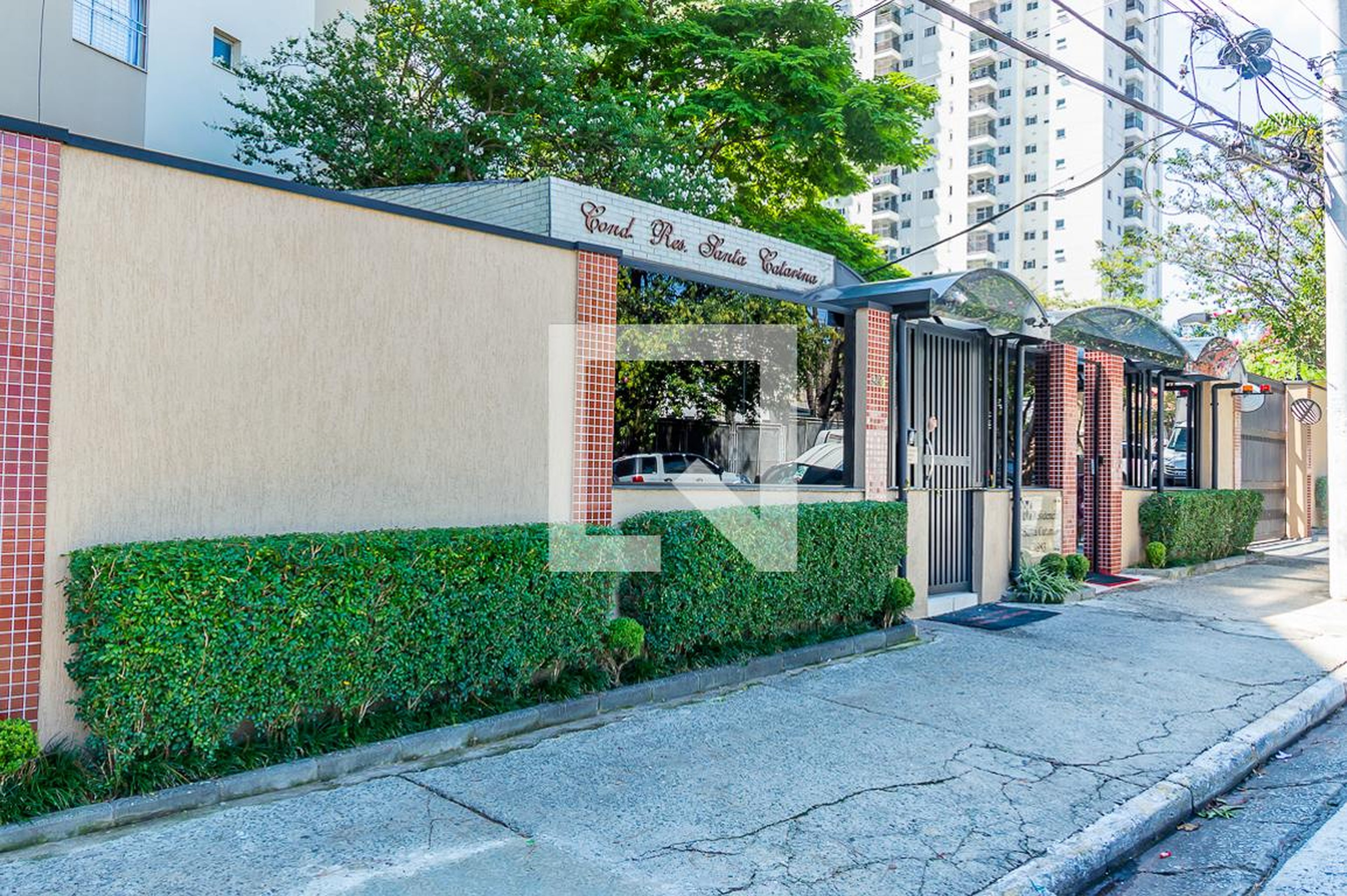 Fachada do Prédio Condomínio Santa Catarina