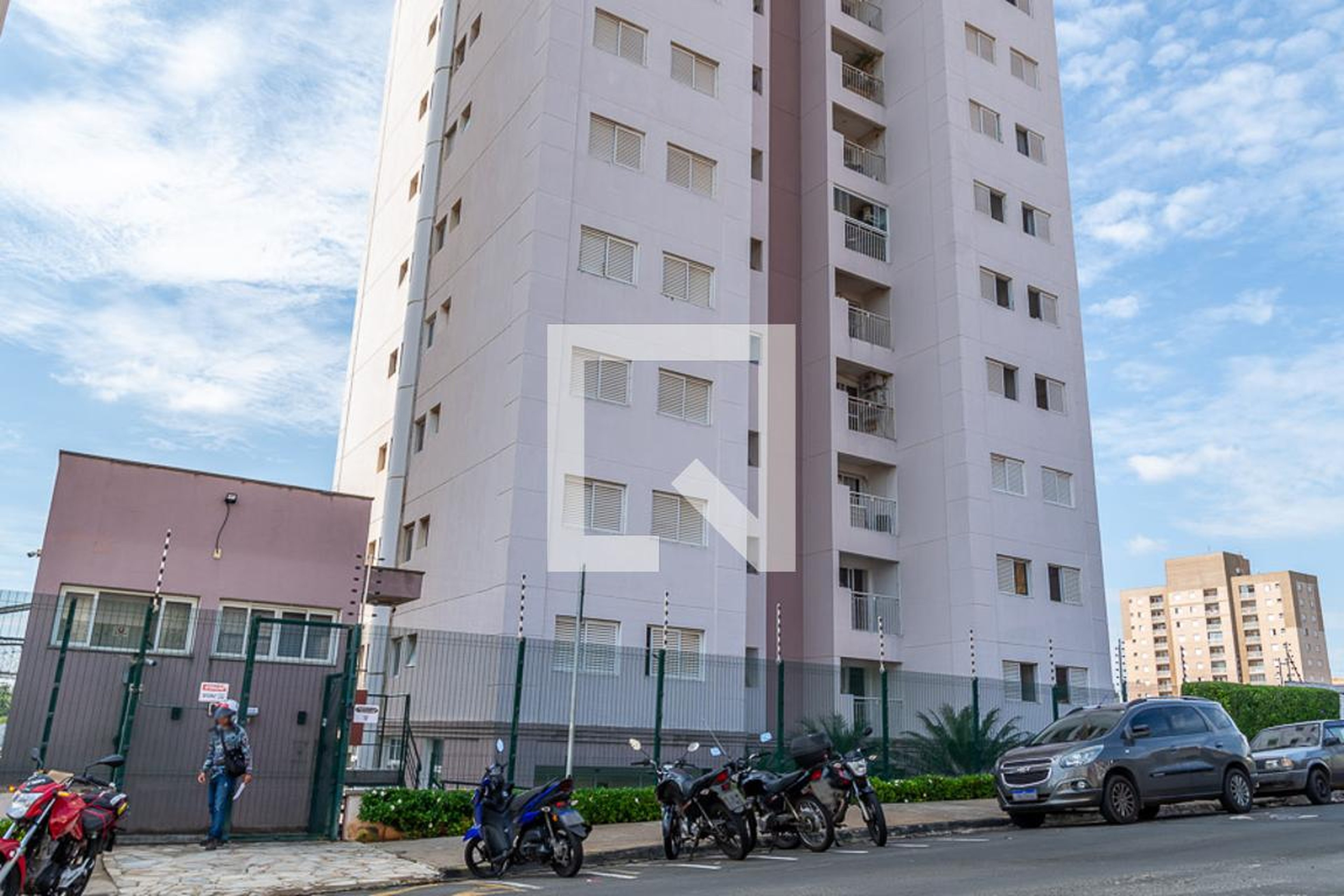 Fachada do condomínio Condomínio Tatiana