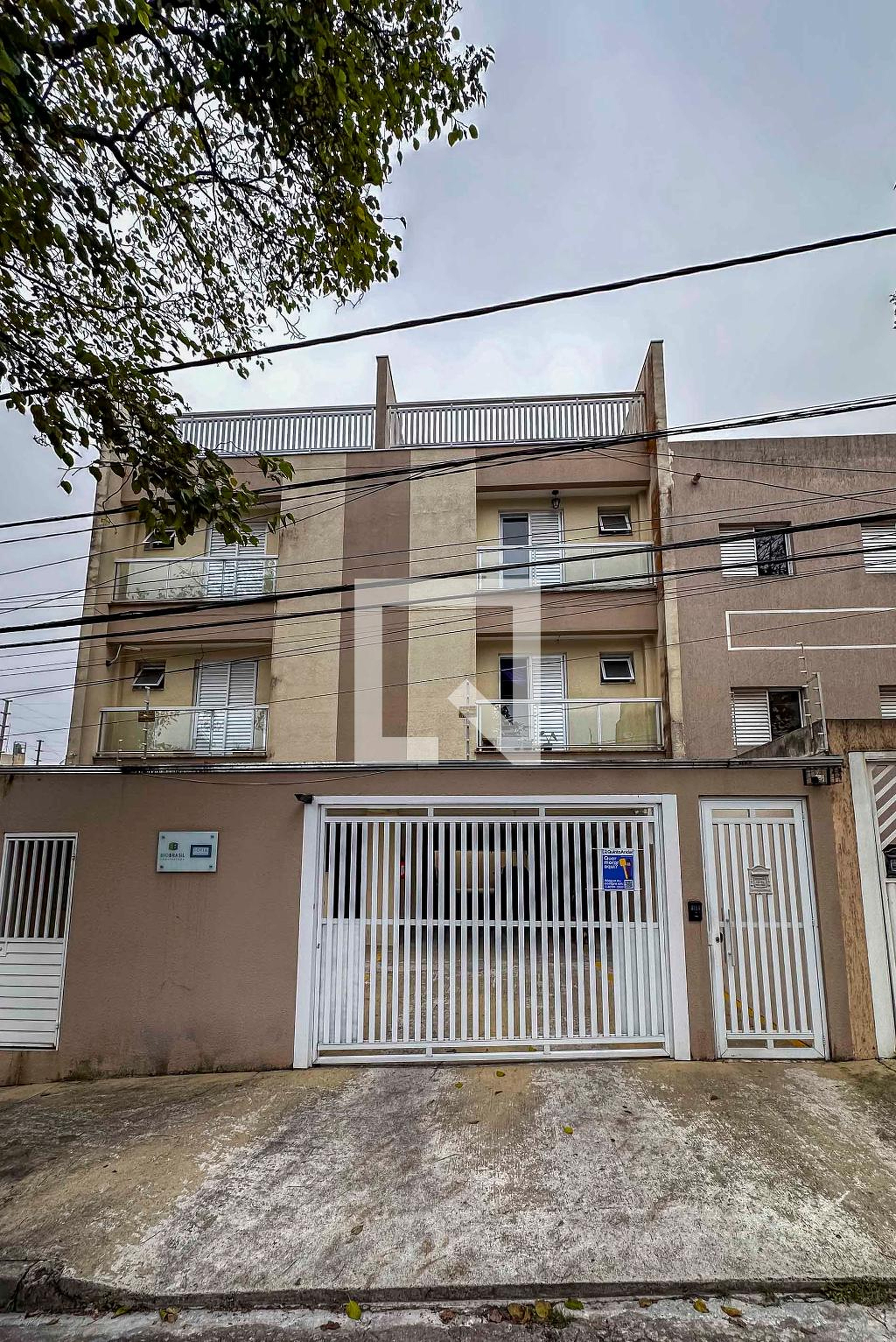 Fachada Condomínio em Rua Balsaminas, 133