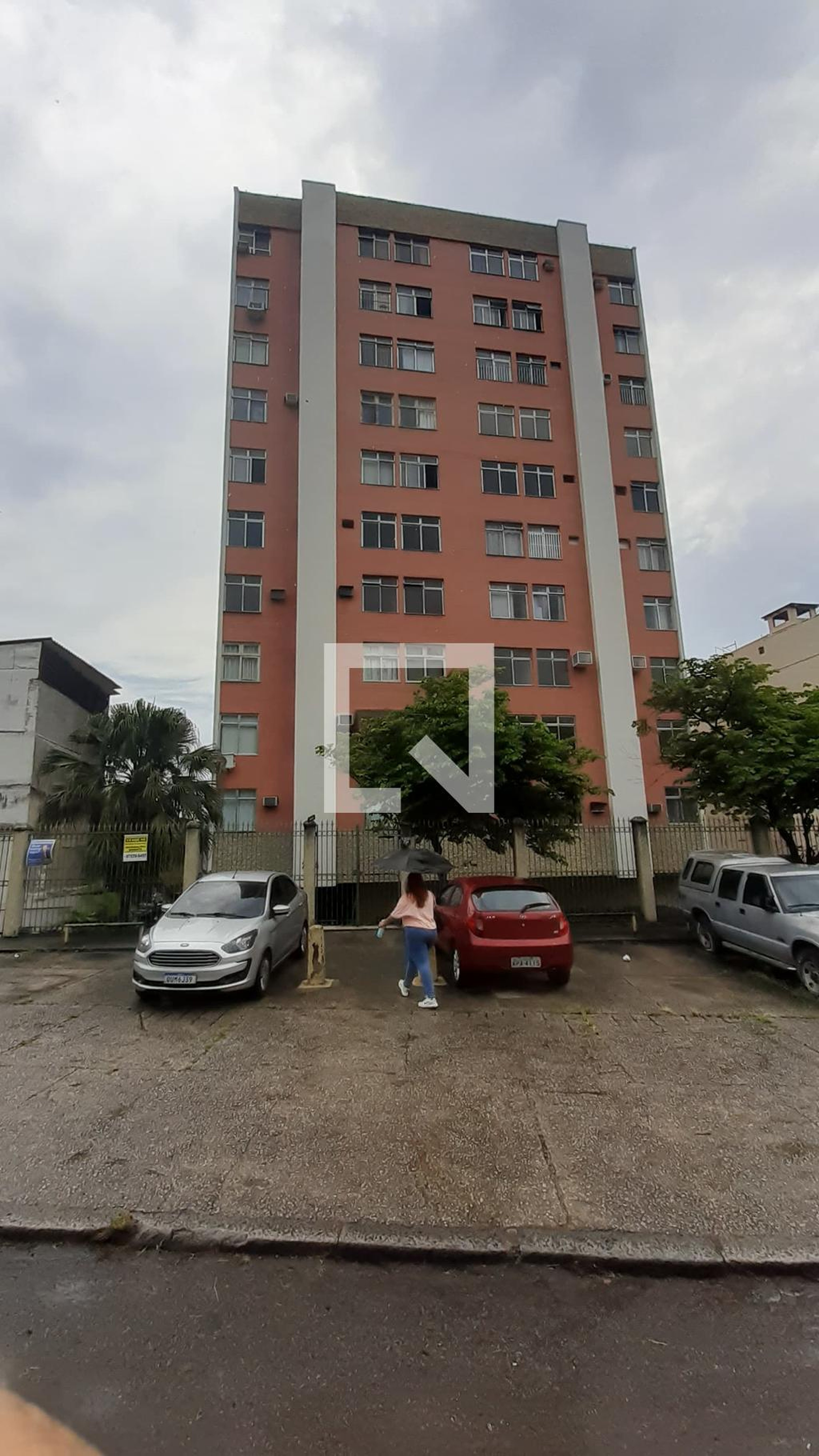 Fachada do Prédio Condomínio em Rua Ana Teles, 254
