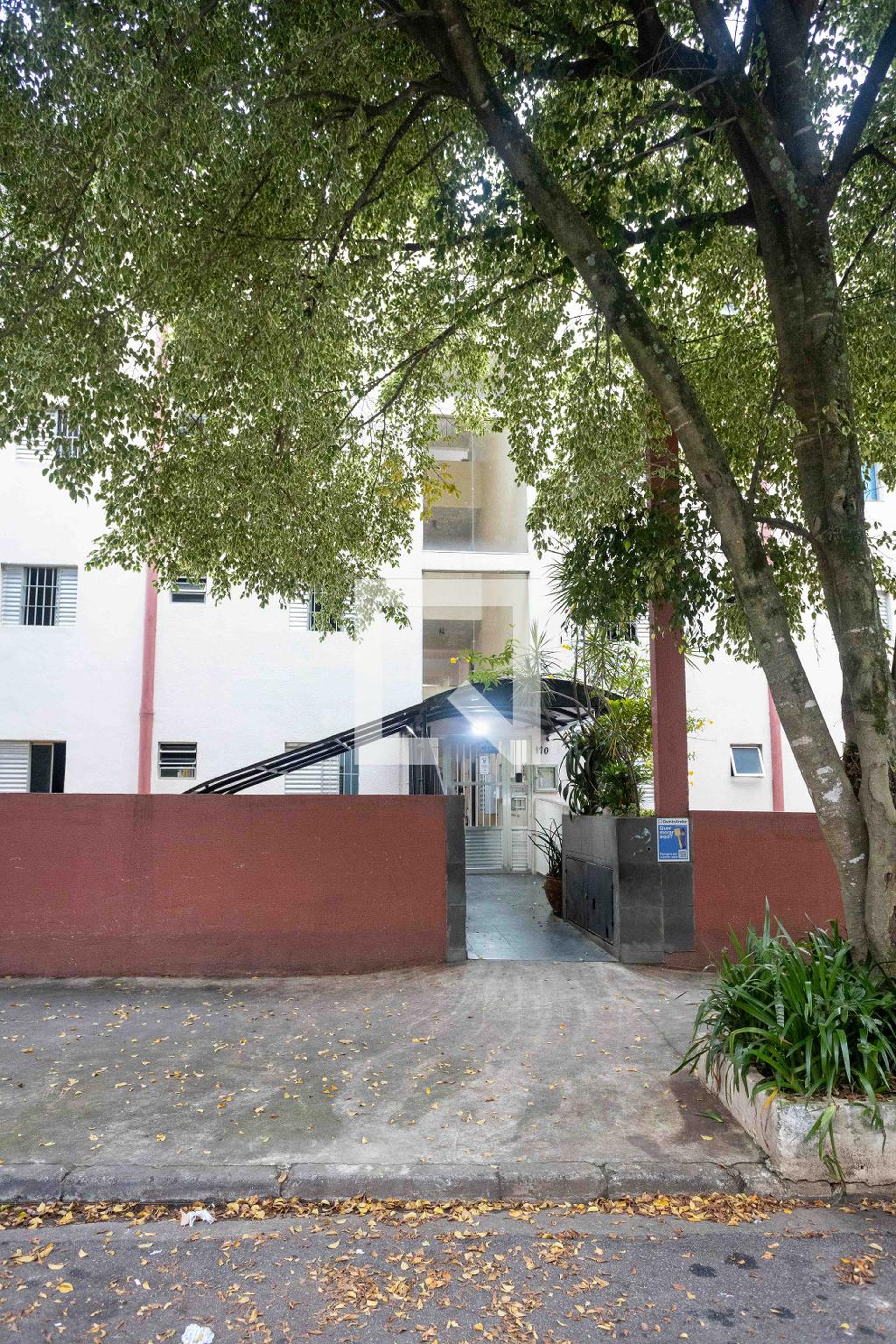 Fachada do Prédio Condomínio em Rua Martim Afonso, 170