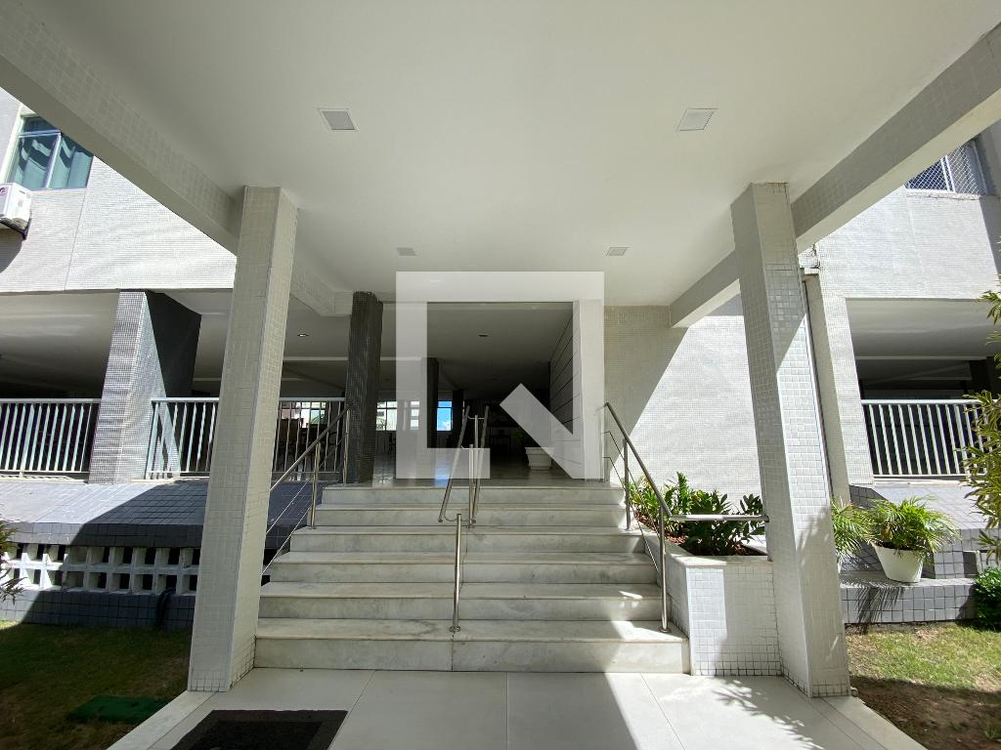 Entrada Condomínio Solar da Colina