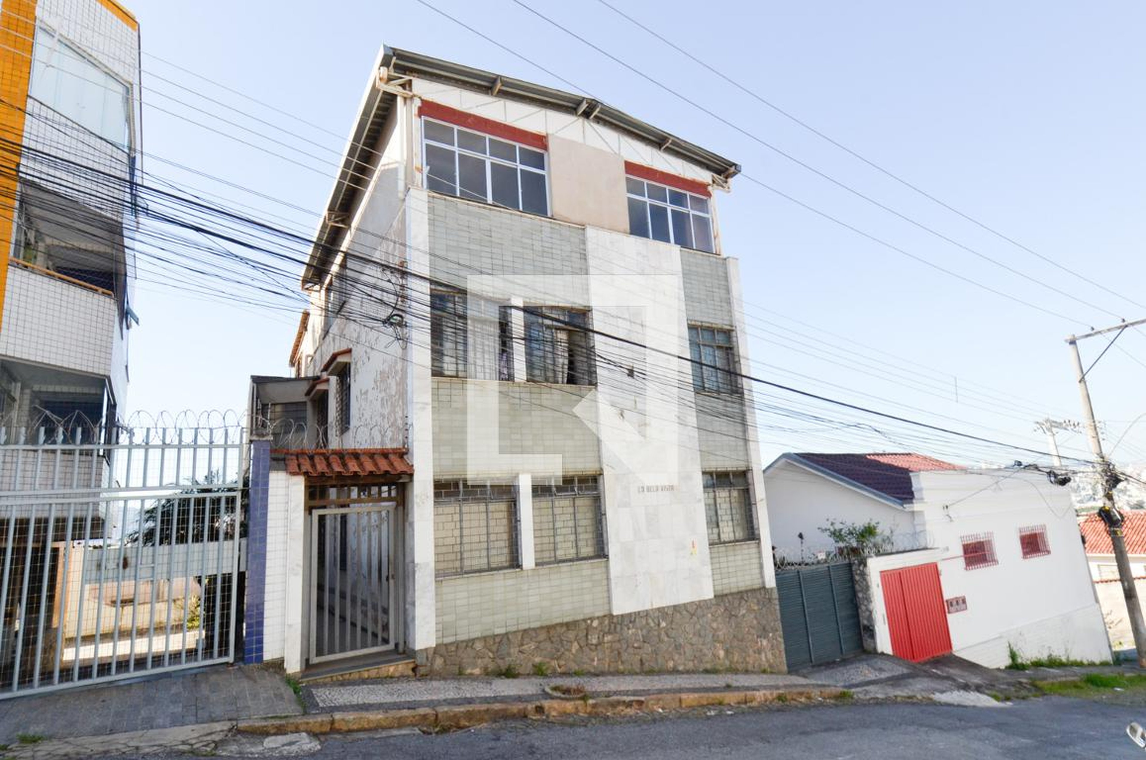 Fachada do predio Condomínio em Rua Rio Novo, 542