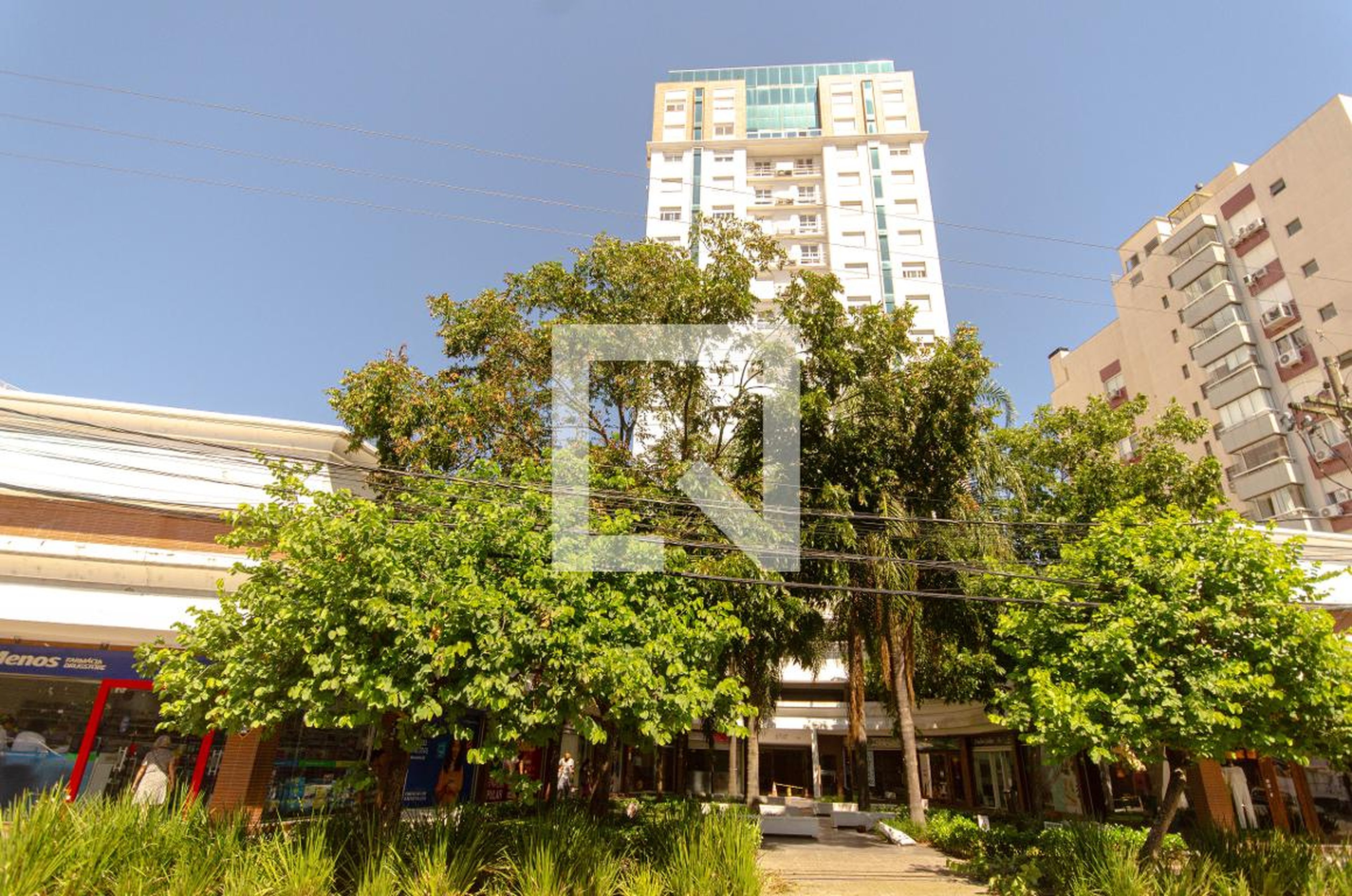 Fachada do Prédio Condomínio Spot Lima e Silva