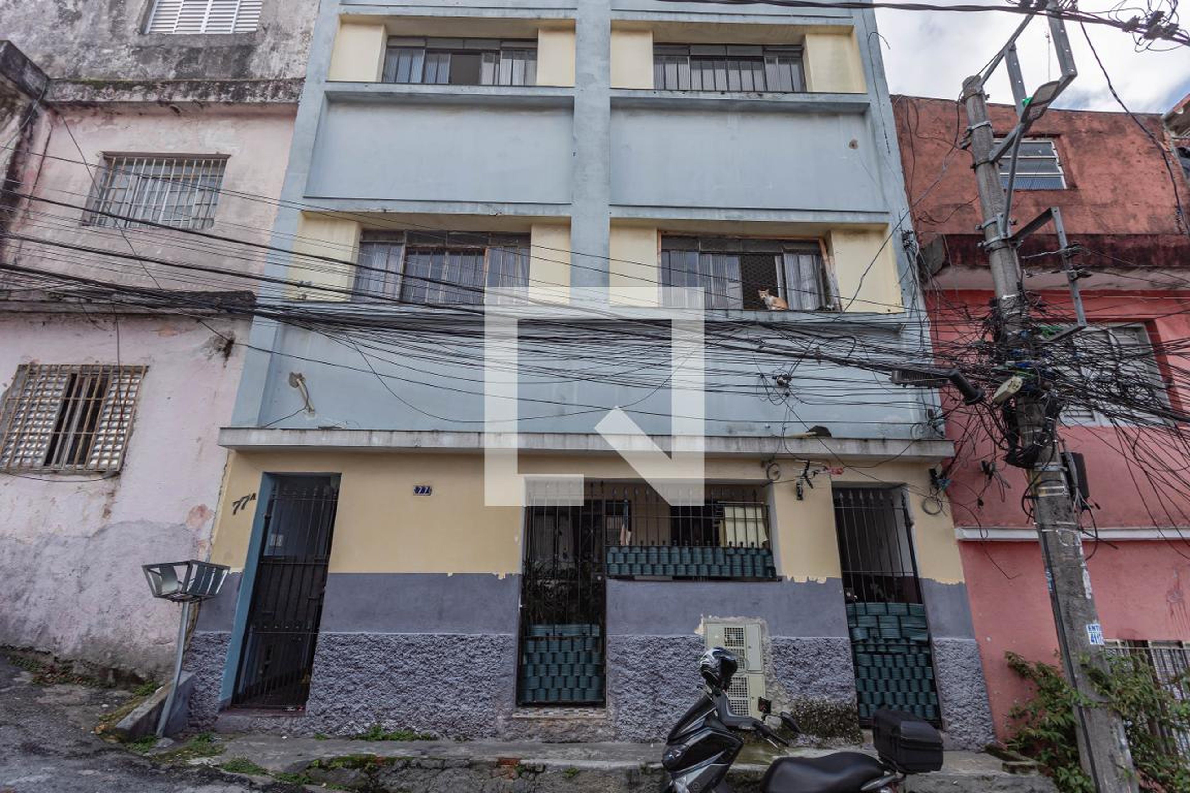 Fachada Condomínio em Rua São Carmine, 77