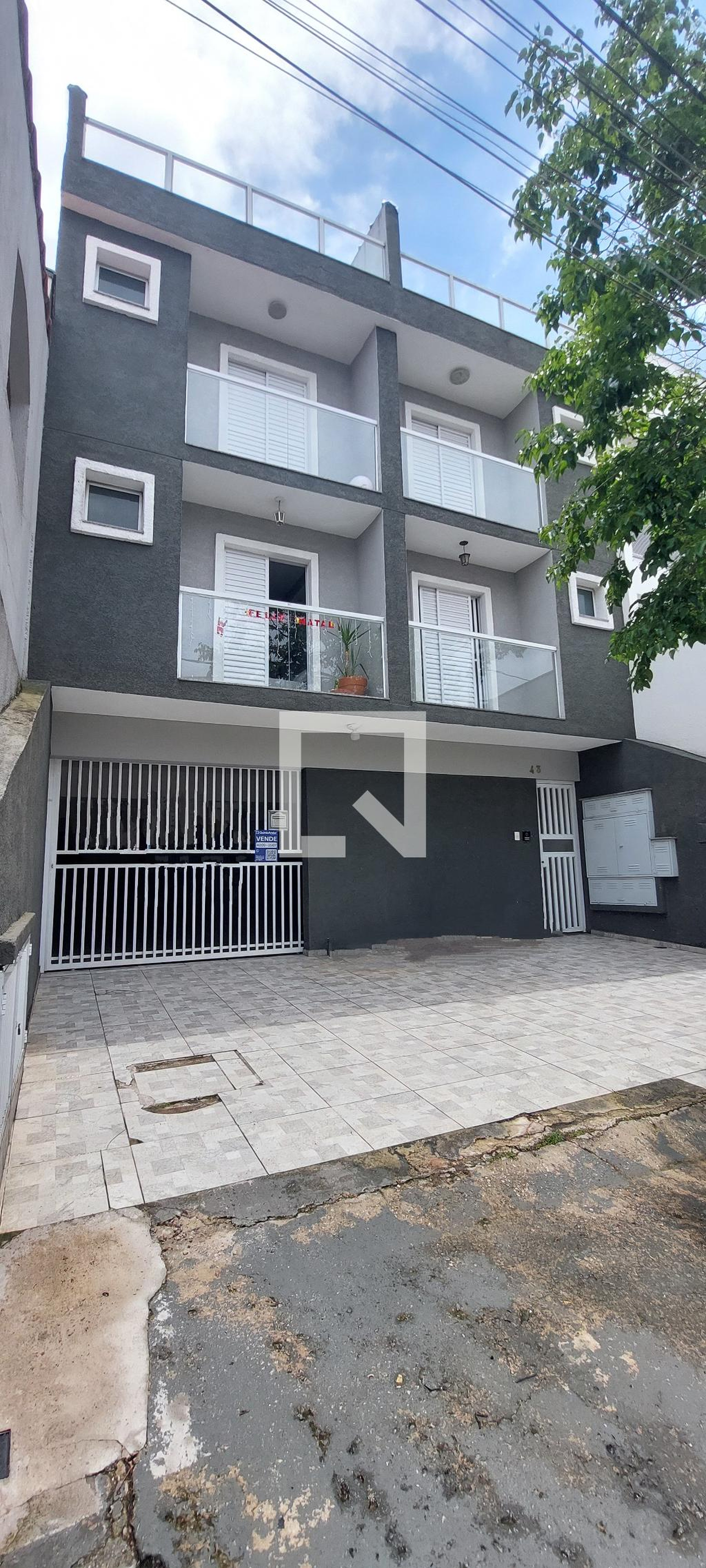 Fachada Condomínio em Rua dos Congregados, 43