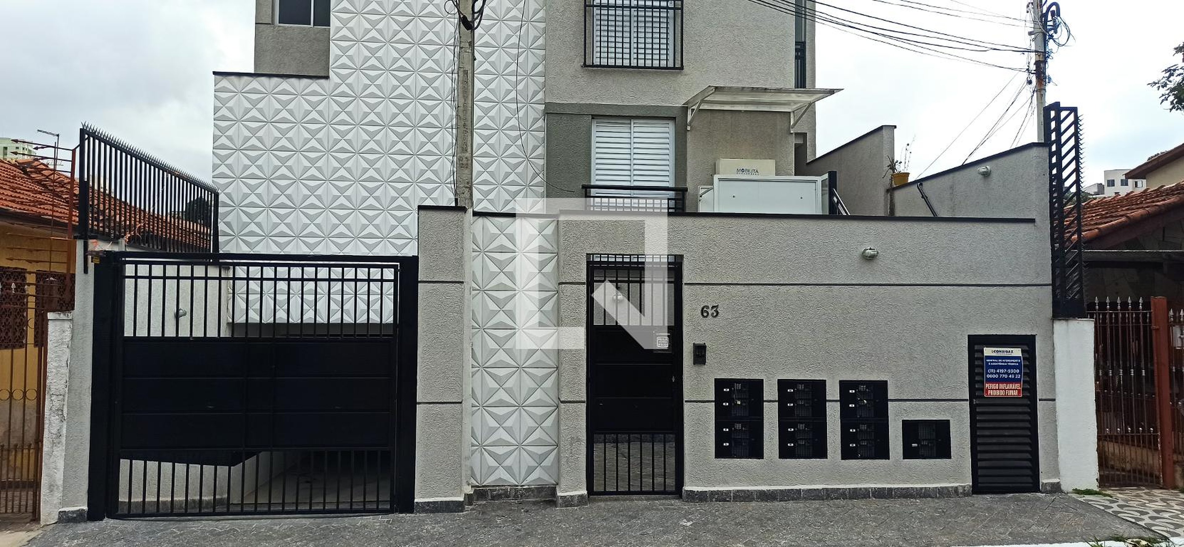 Fachada do Prédio Condomínio em Rua Aruaque, 83