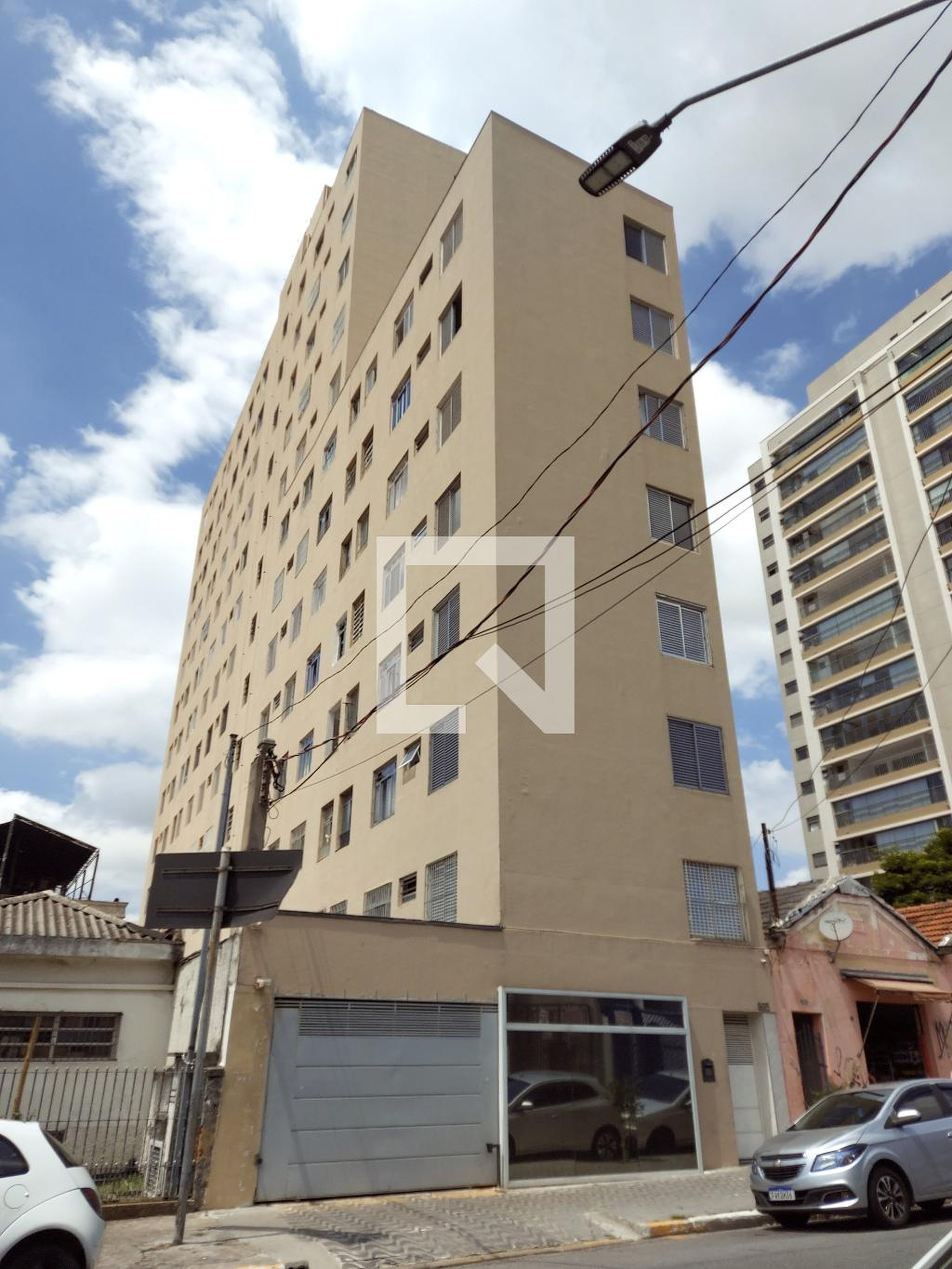 Fachada Condomínio em Rua Antônio de Barros, 991