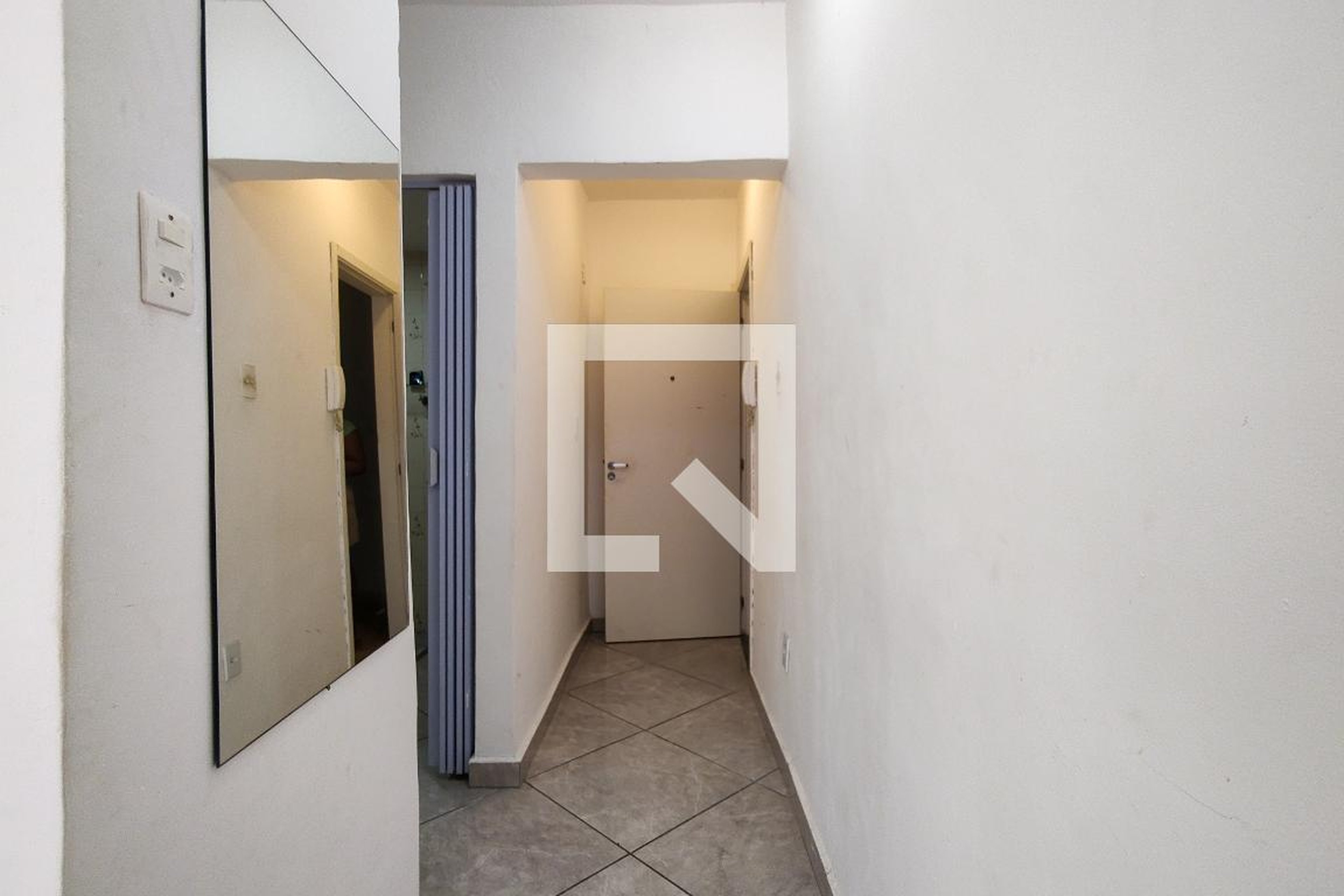 Hall - Edifício Santa Efigênia