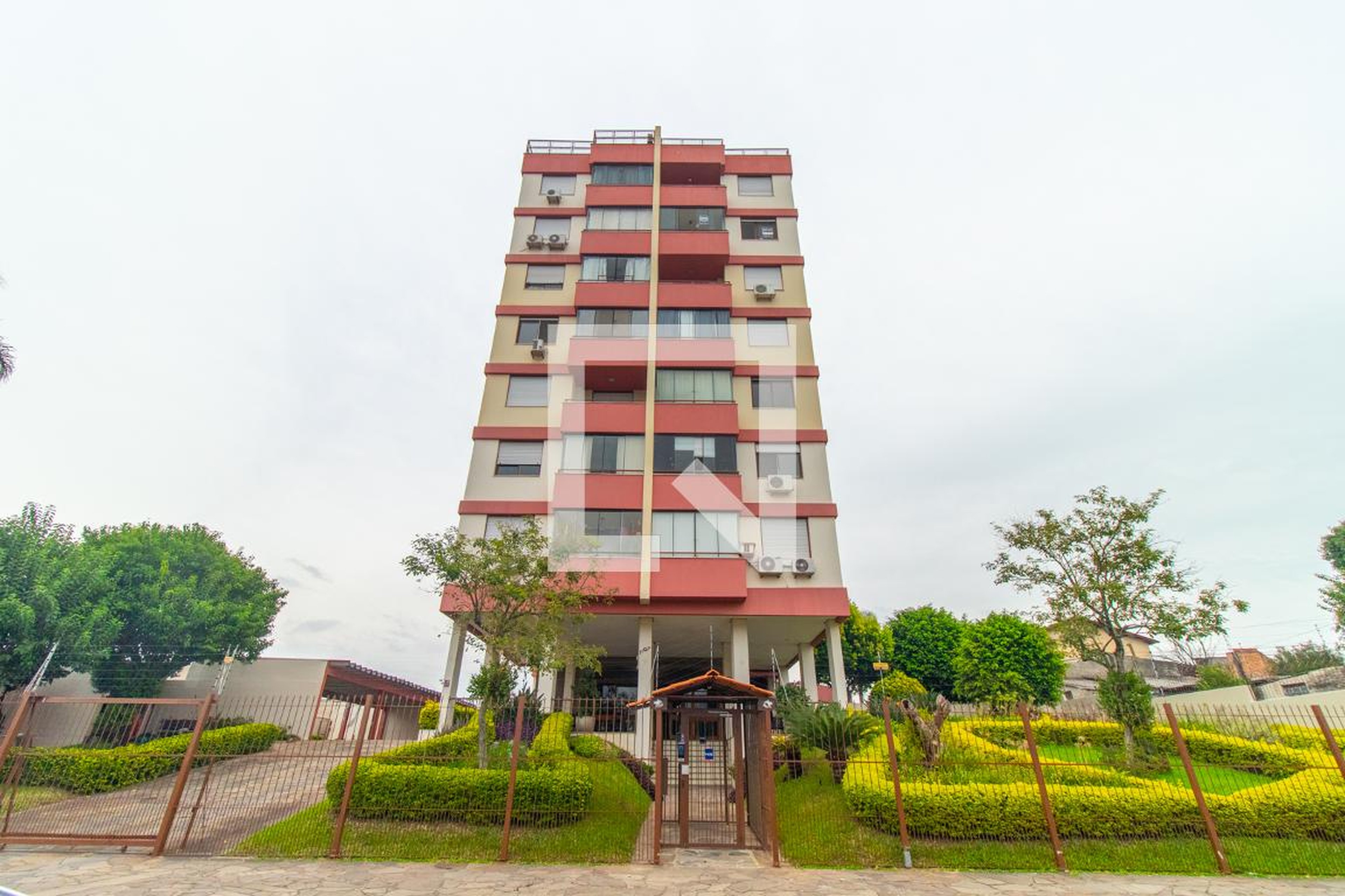 Fachada Condomínio em Rua Tamandaré, 14