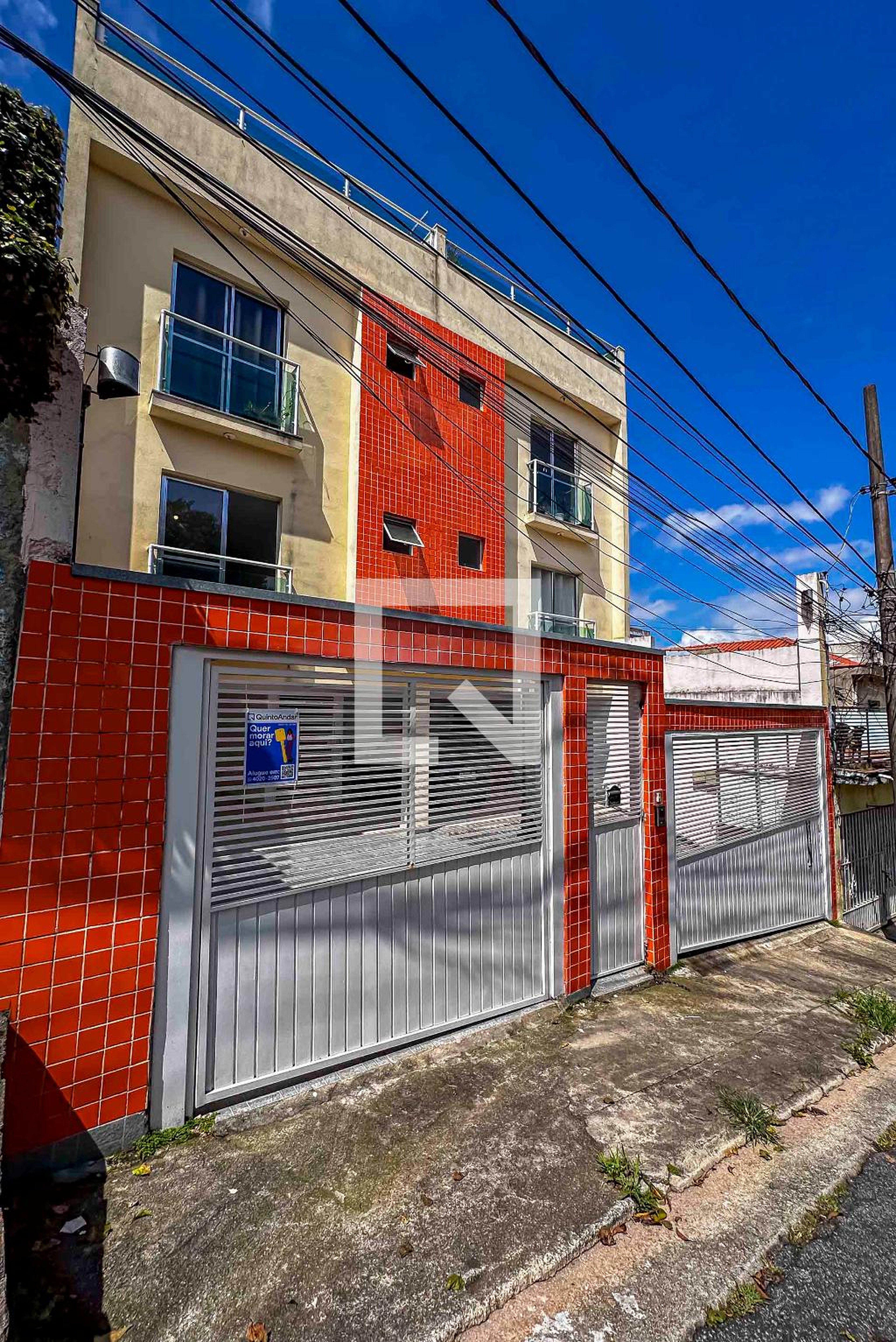 Fachada Condomínio em Rua Silveira Lôbo, 75