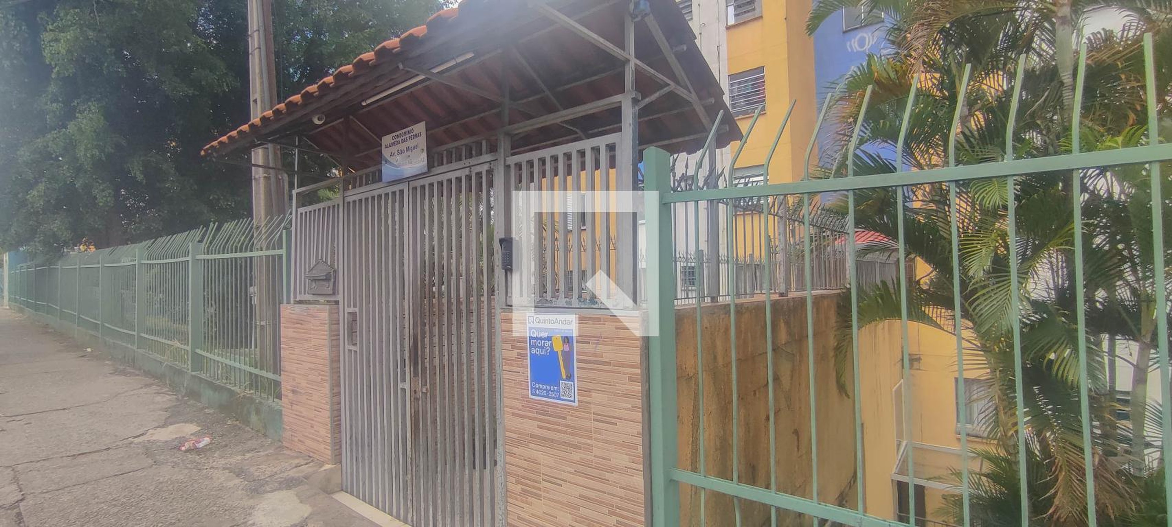 Fachada Condomínio em Av. São Miguel, 6420
