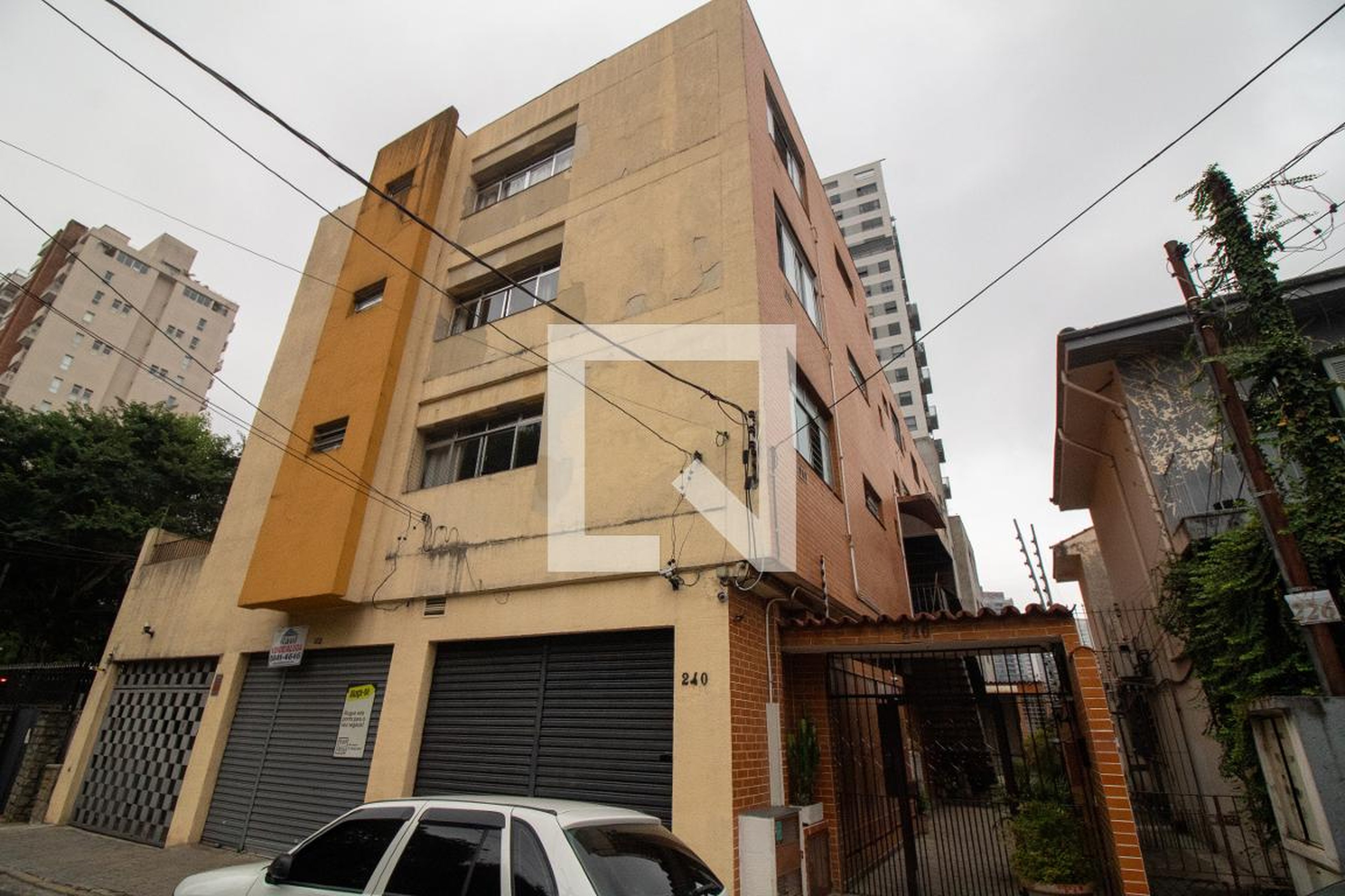 Fachada do Prédio Condomínio Hotemo Acomodações Econômicas