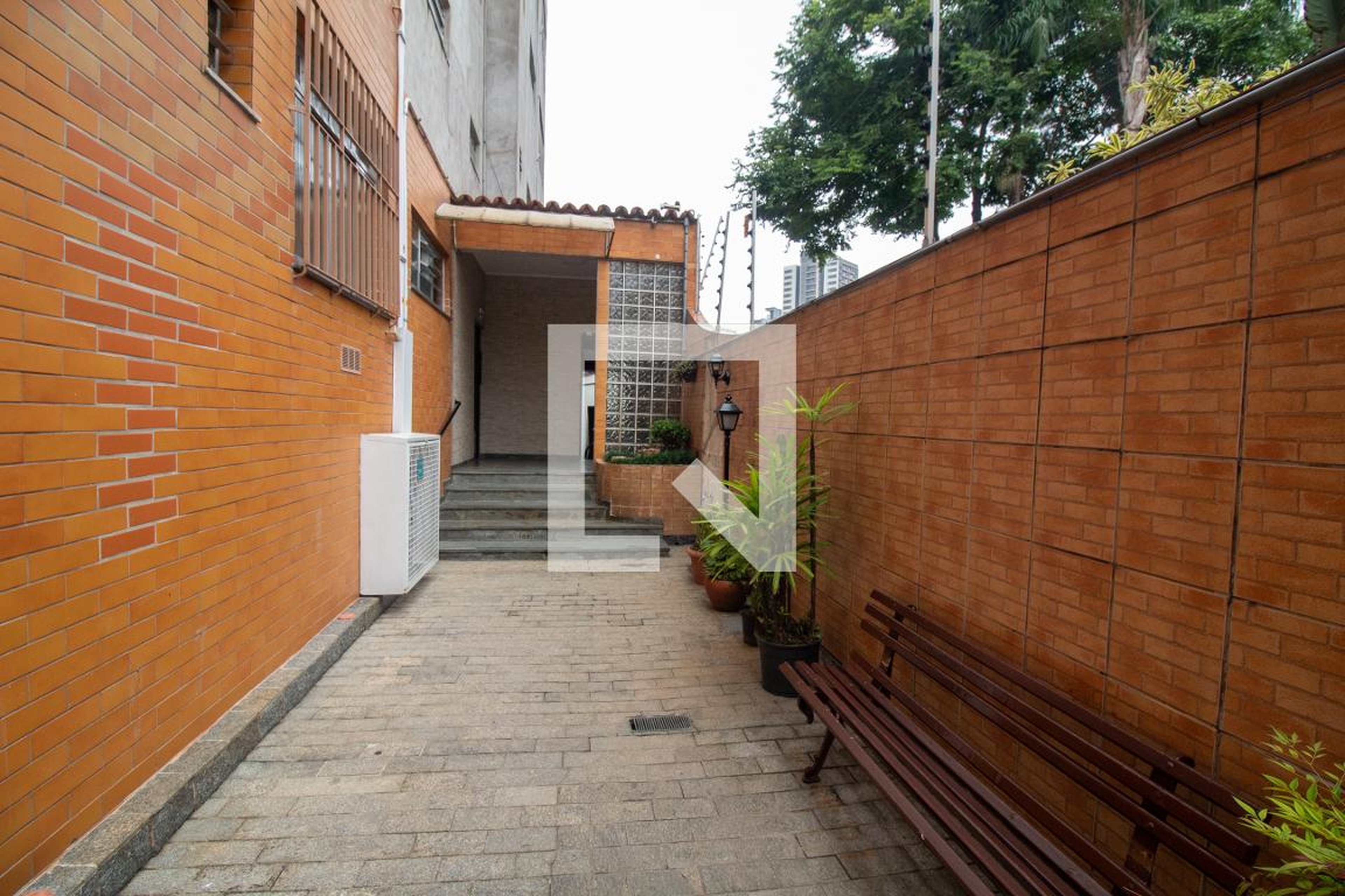 Hall de entrada - Hotemo Acomodações Econômicas