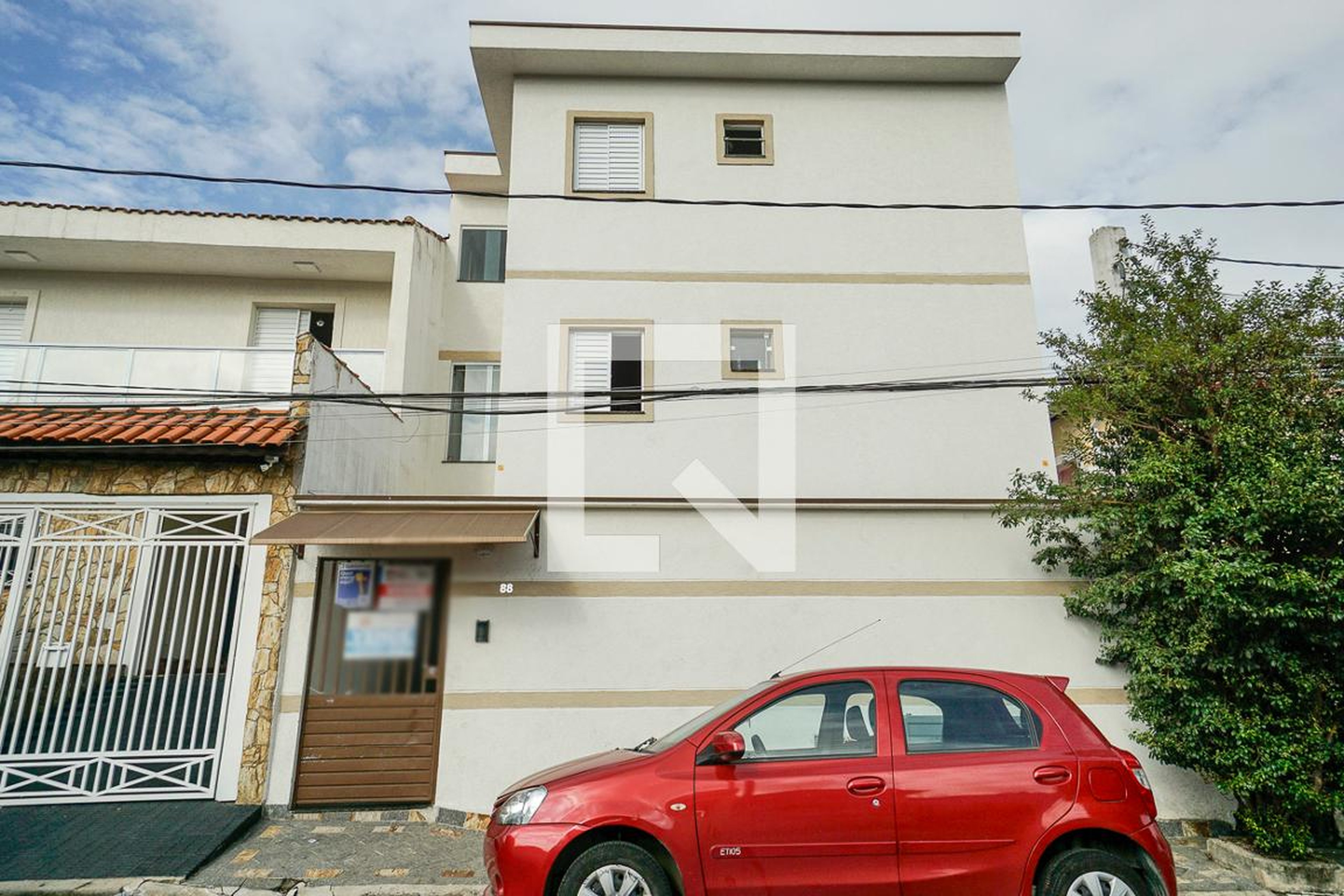 Fachada Residencial Elza Delphino