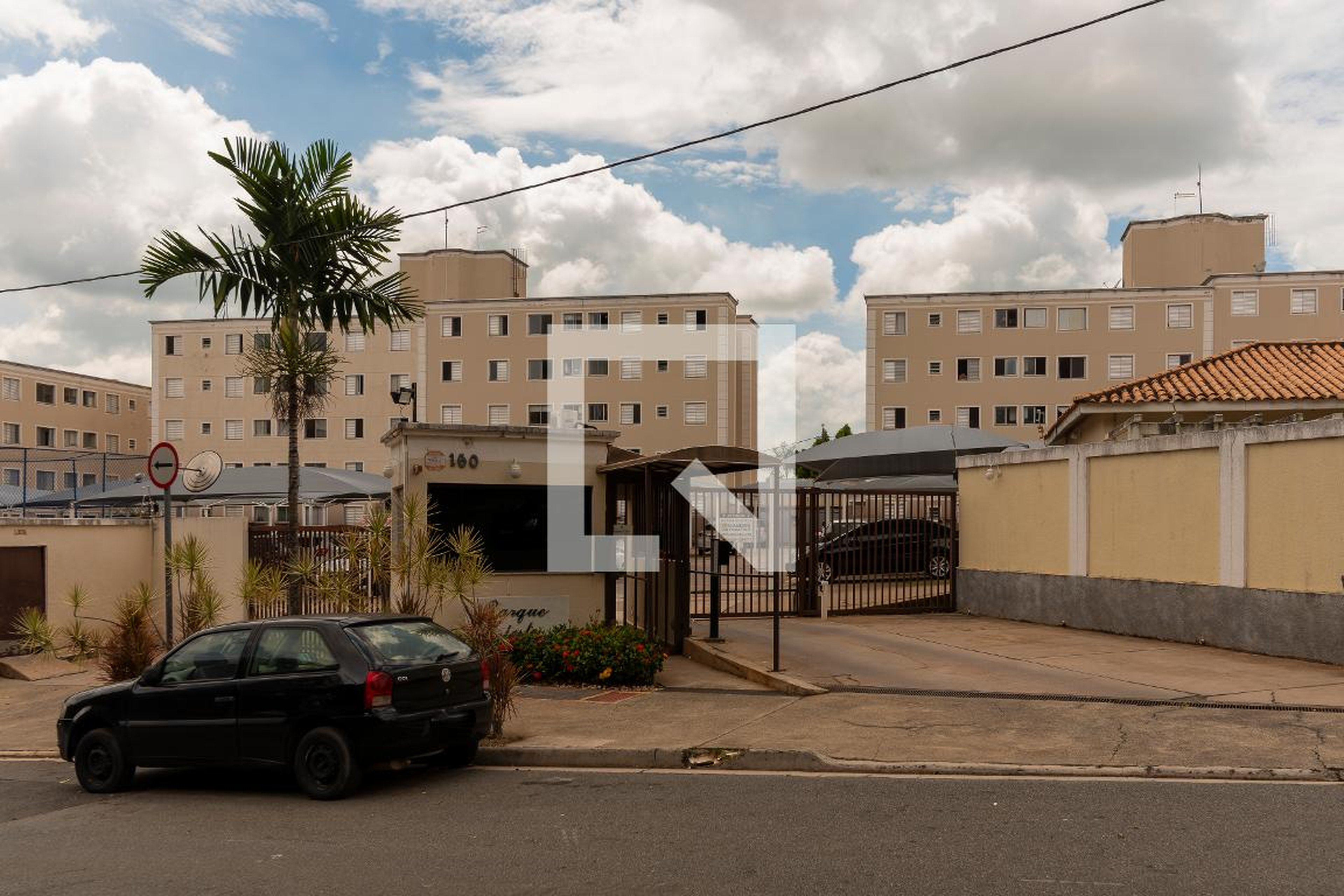 Fachada do Condomínio Condomínio Parque Celeste