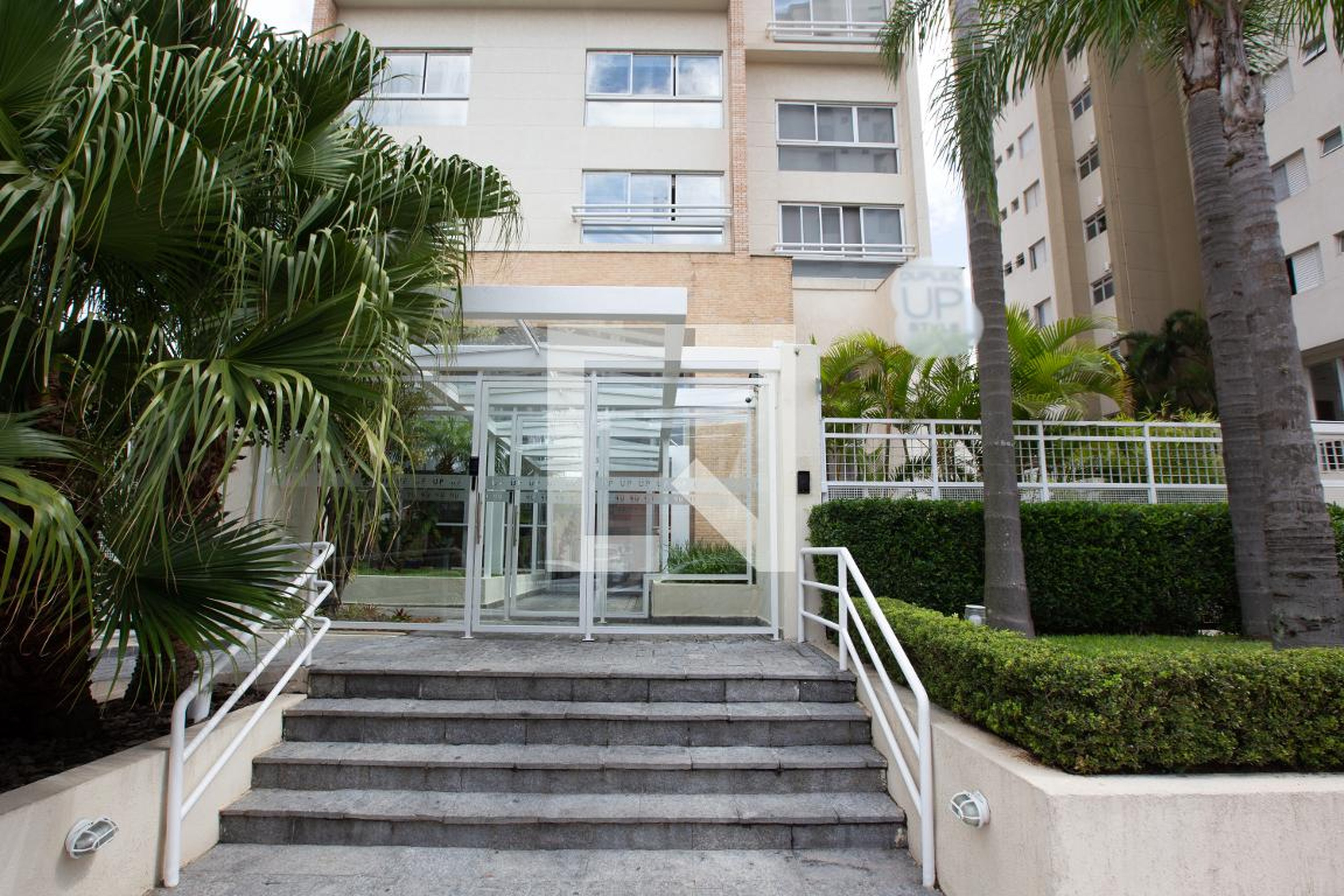 Entrada - Edifício Duplex Up Style