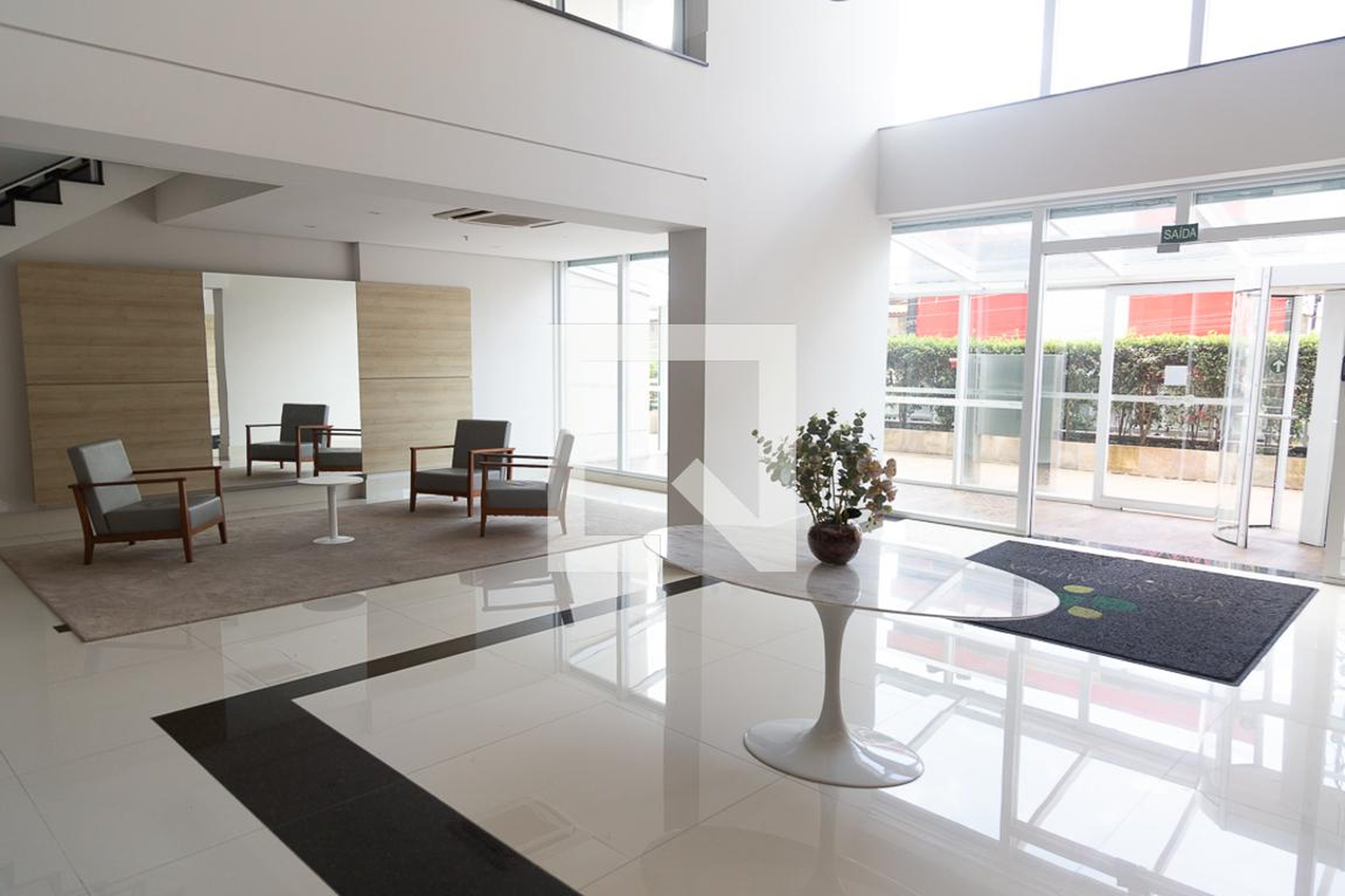 Hall de entrada - Via Alameda