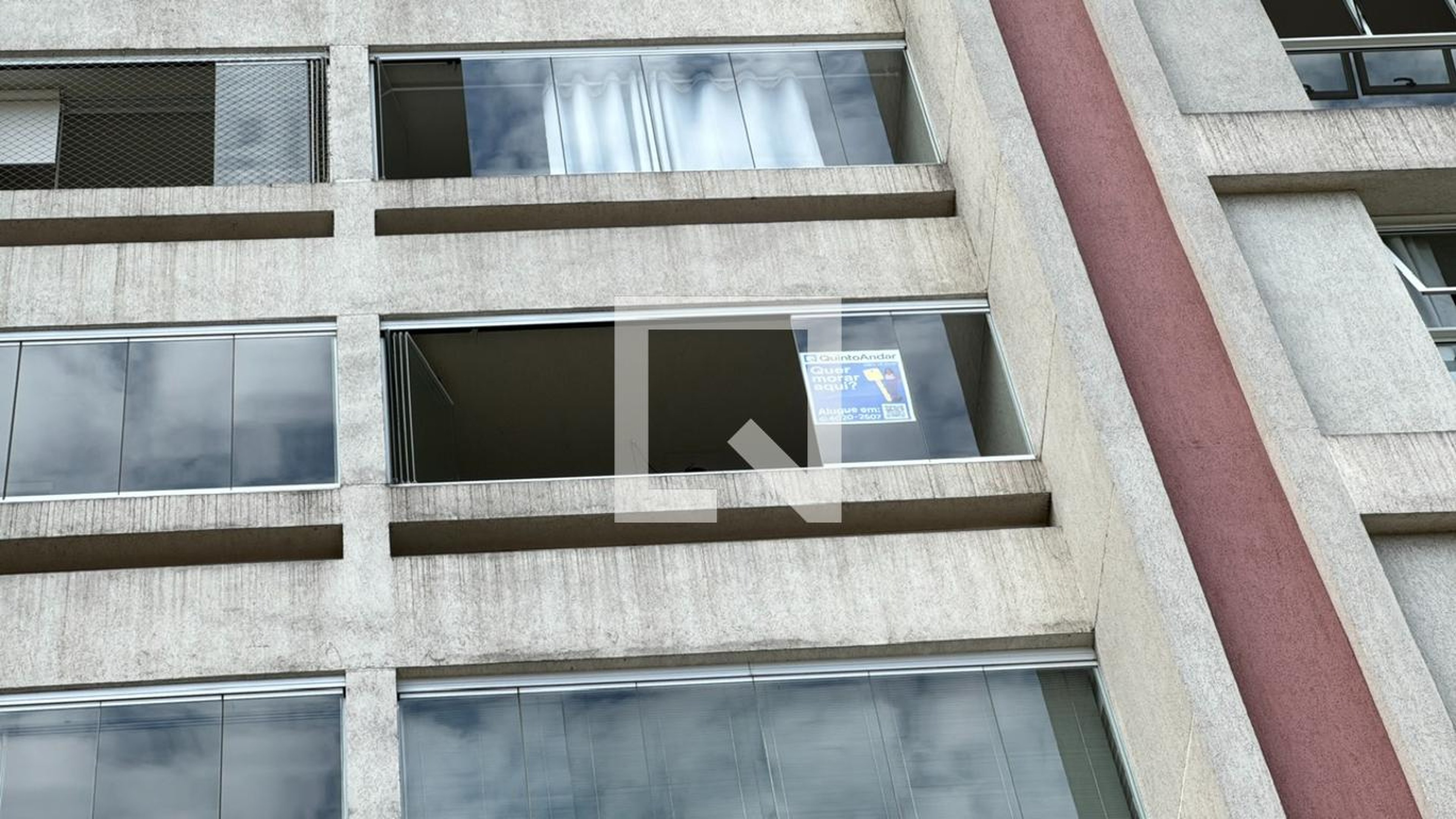 Fachada Condomínio em Rua José de Alencar, 442