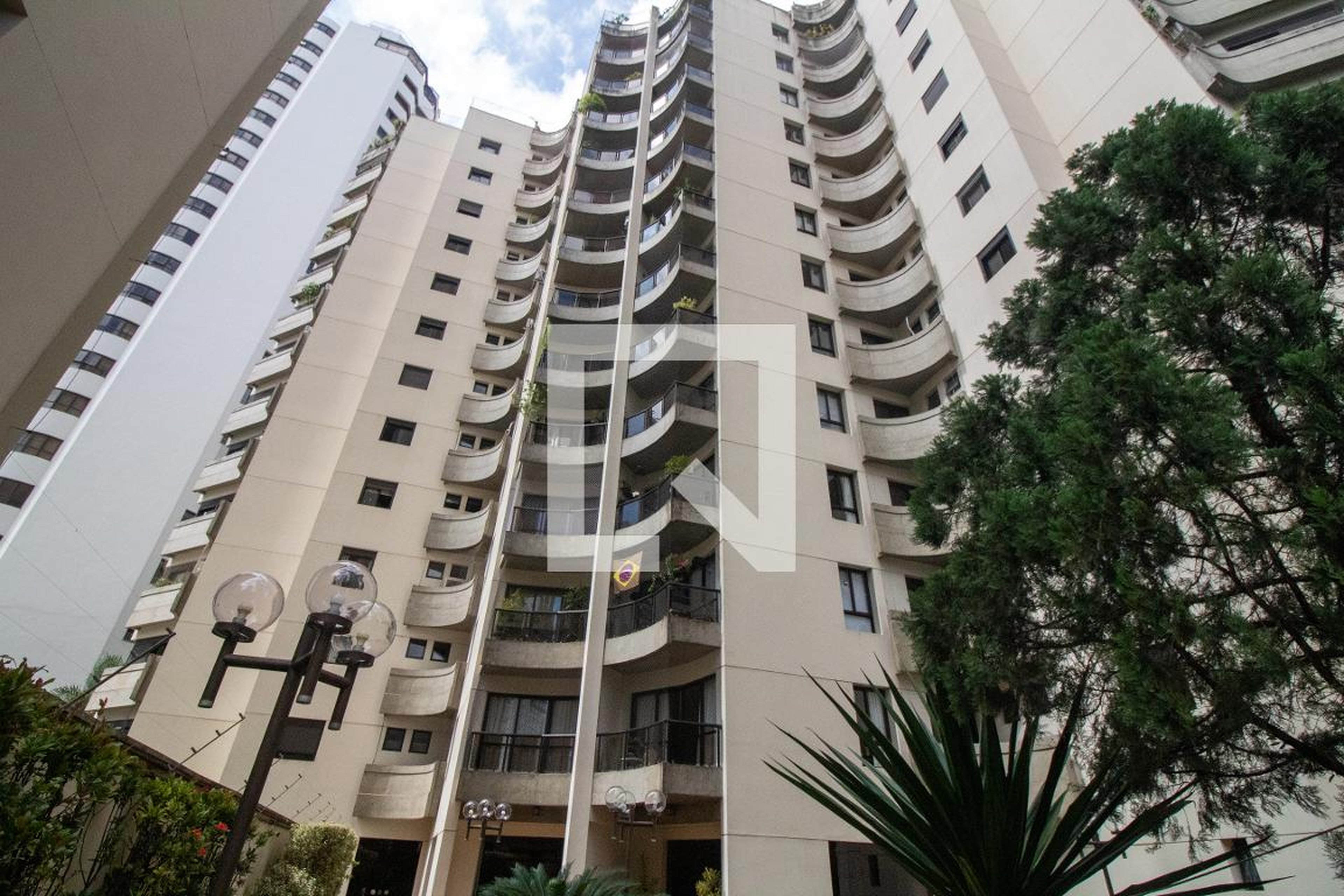 Fachada do Prédio Condomínio Mont Courchevel