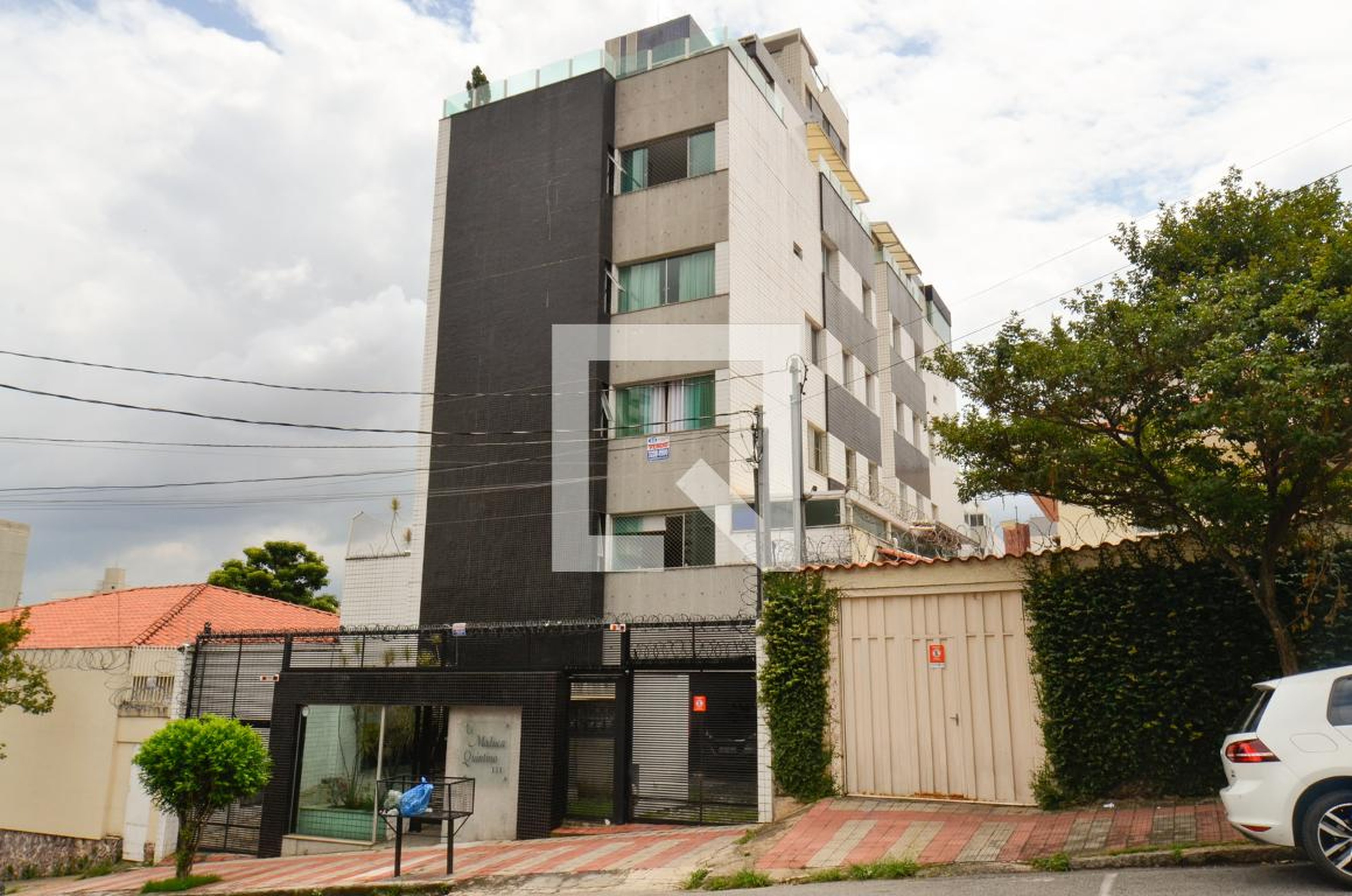 Fachada Condomínio em Rua Capivari, 111