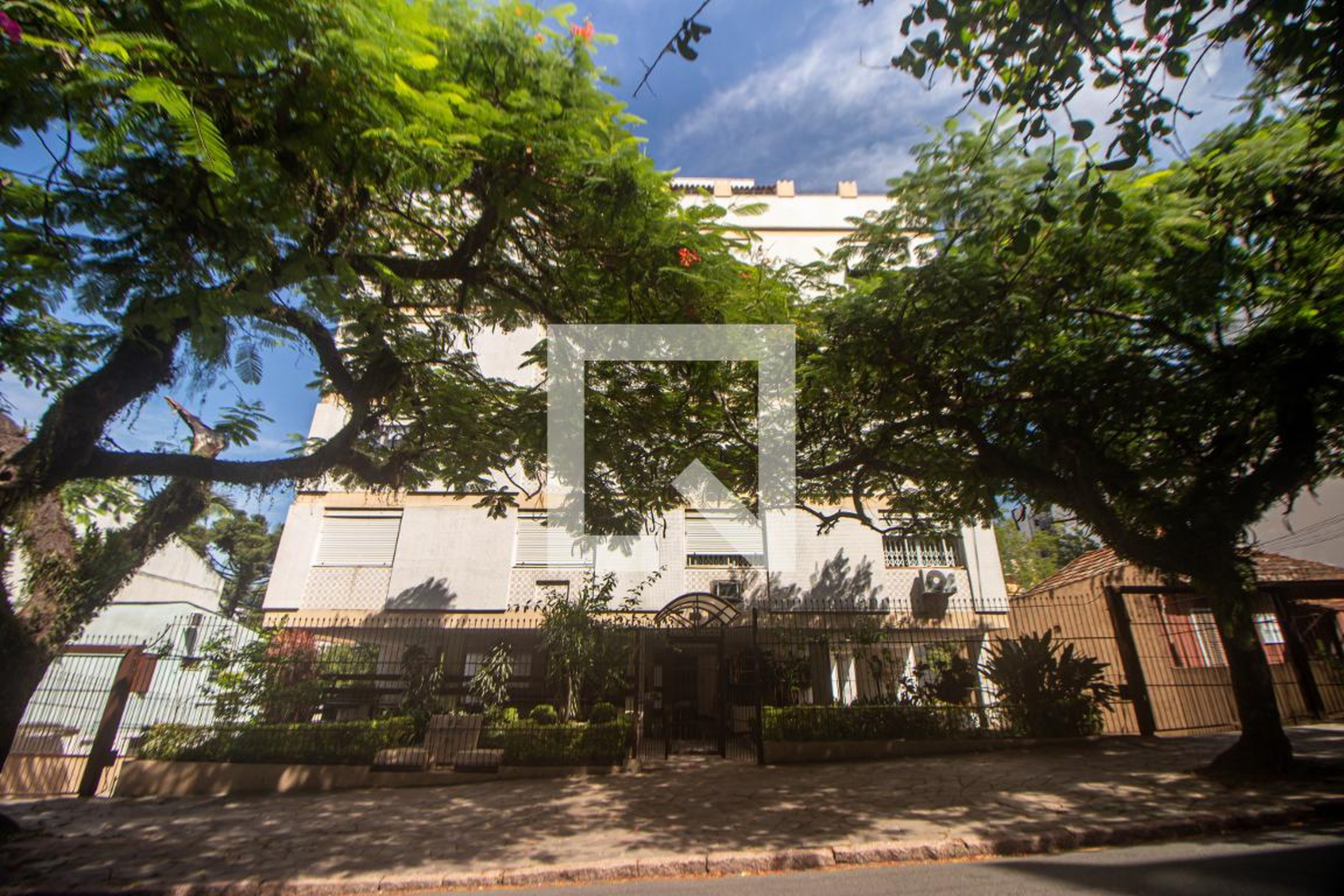 Fachada Edifício Aracuan