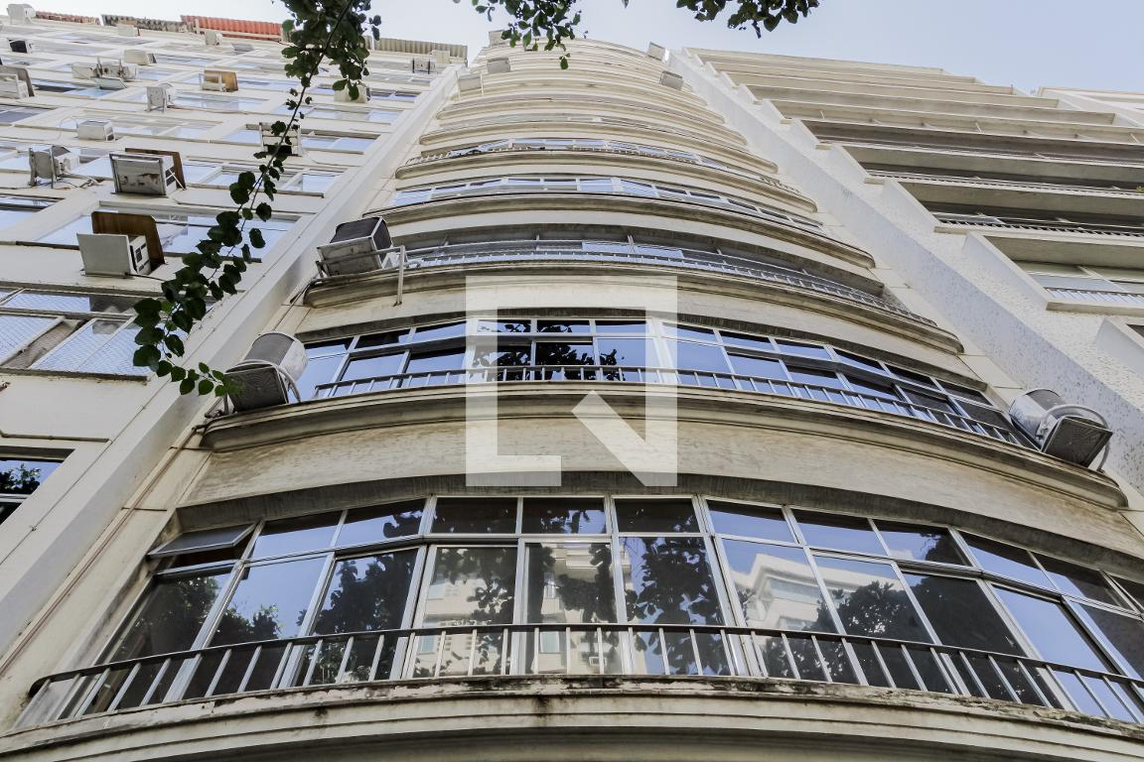 Fachada do Prédio Edificio Nathania