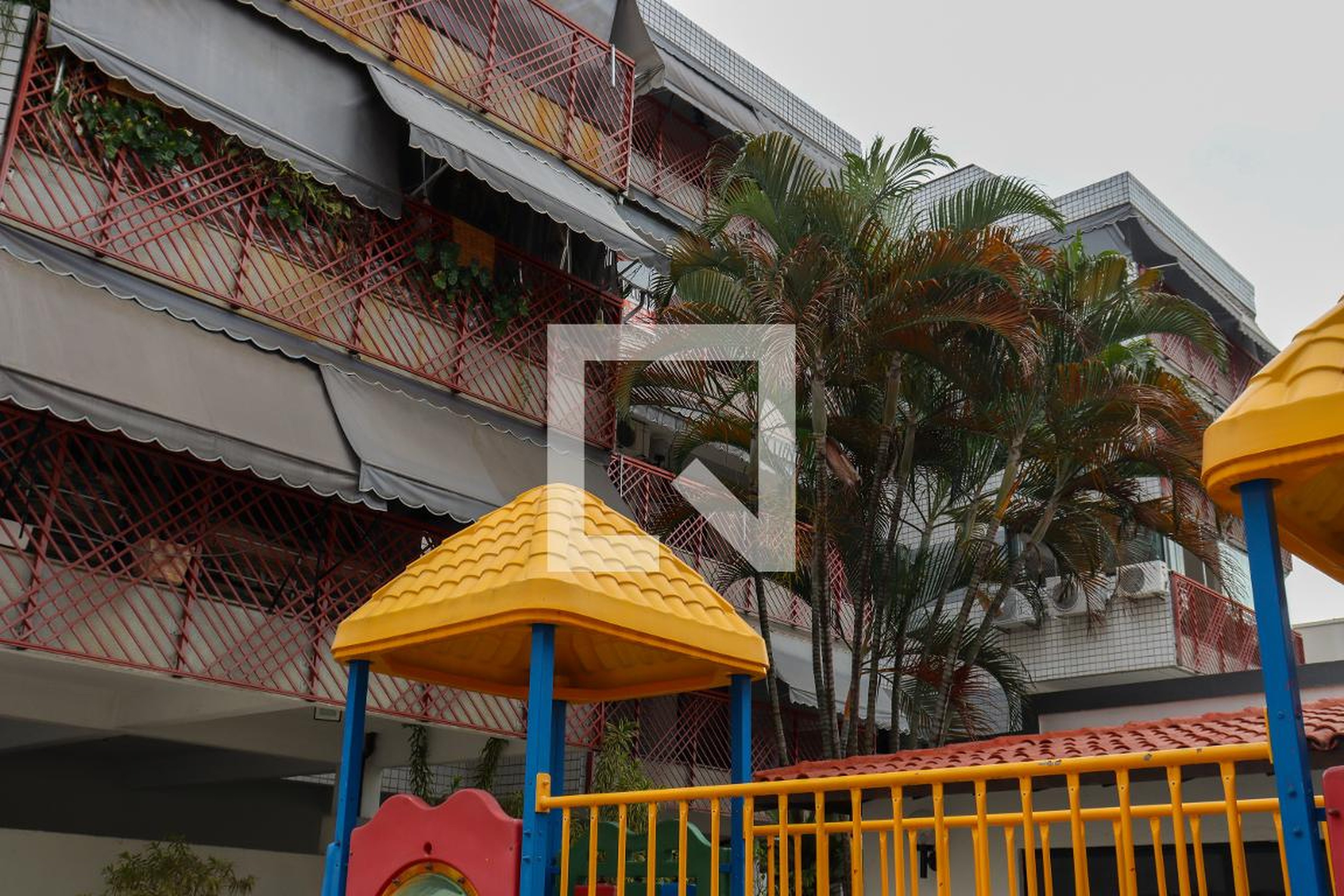 Fachada do Prédio Edifício Parque Três Rios