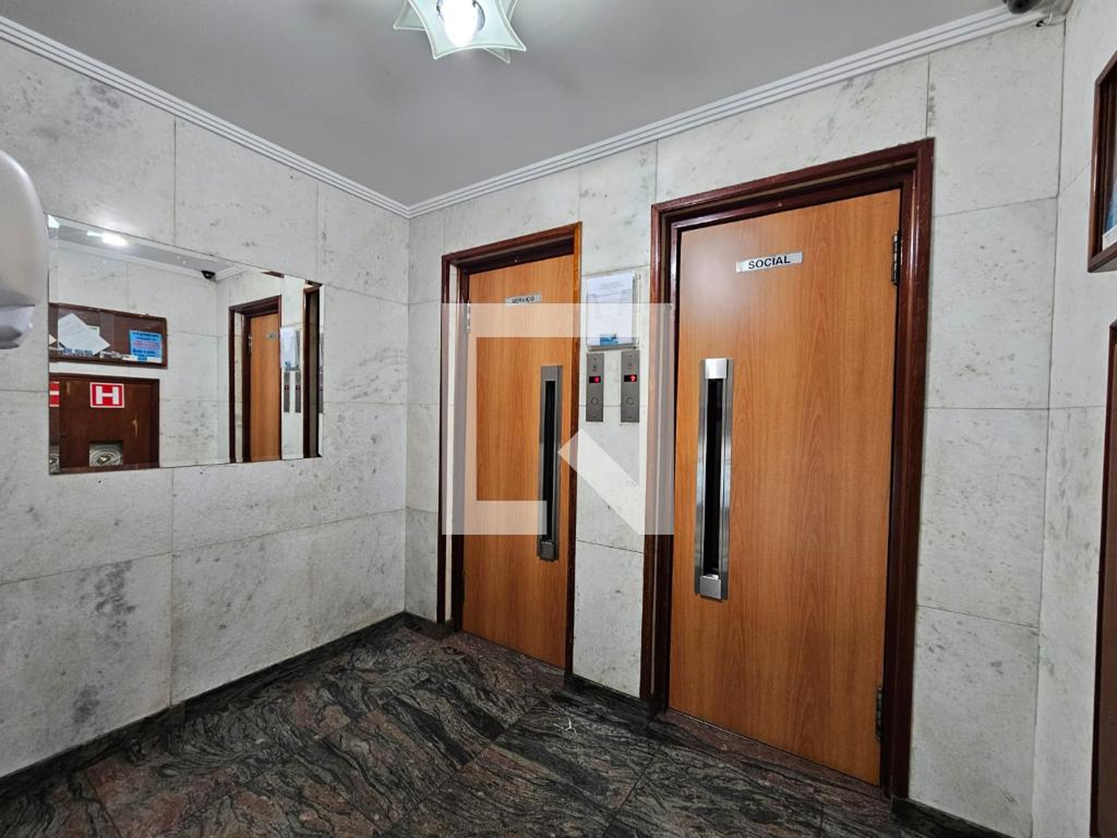 Hall de Entrada - Conjunto Manifesto