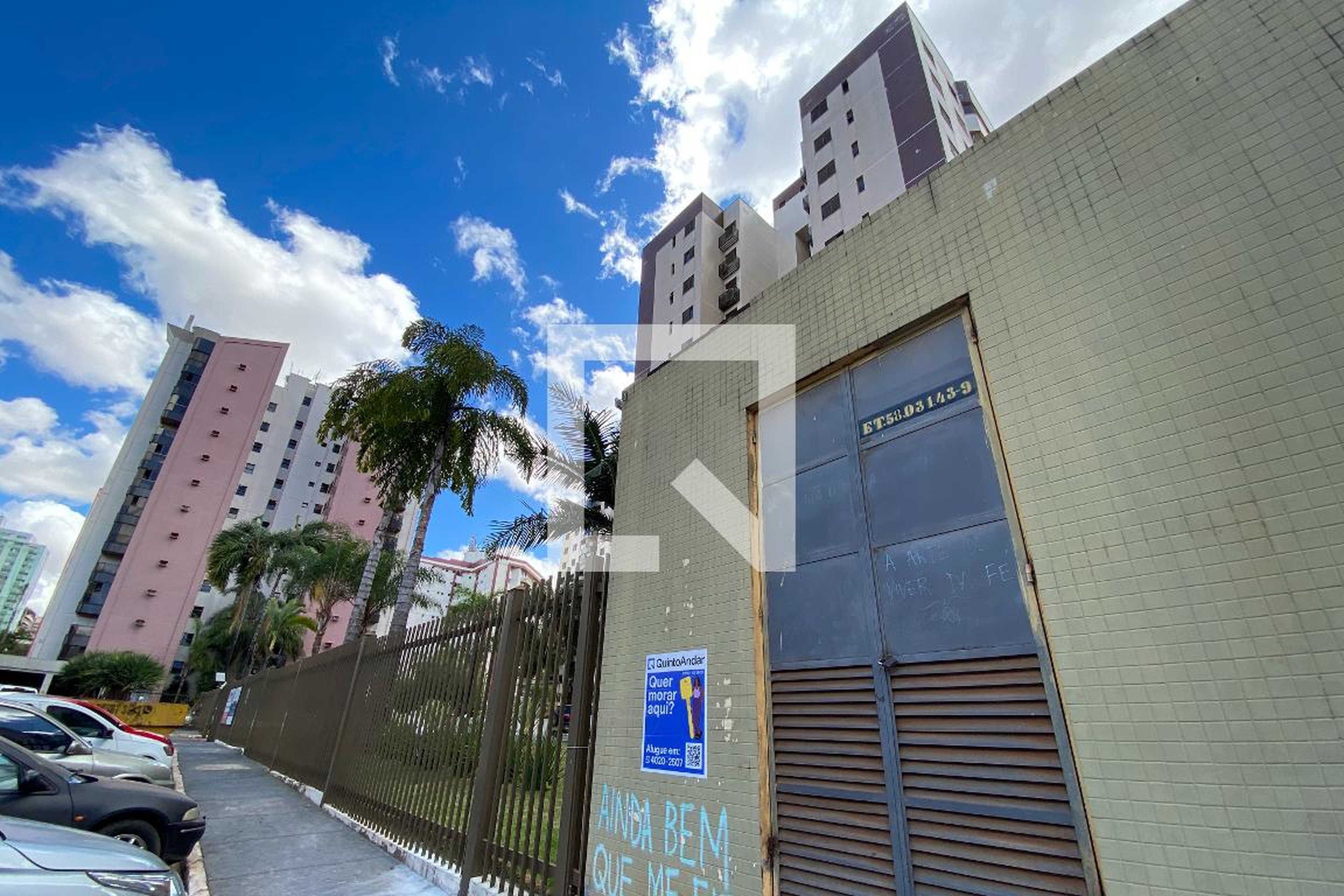 Fachada Condomínio em Quadra 204, 8