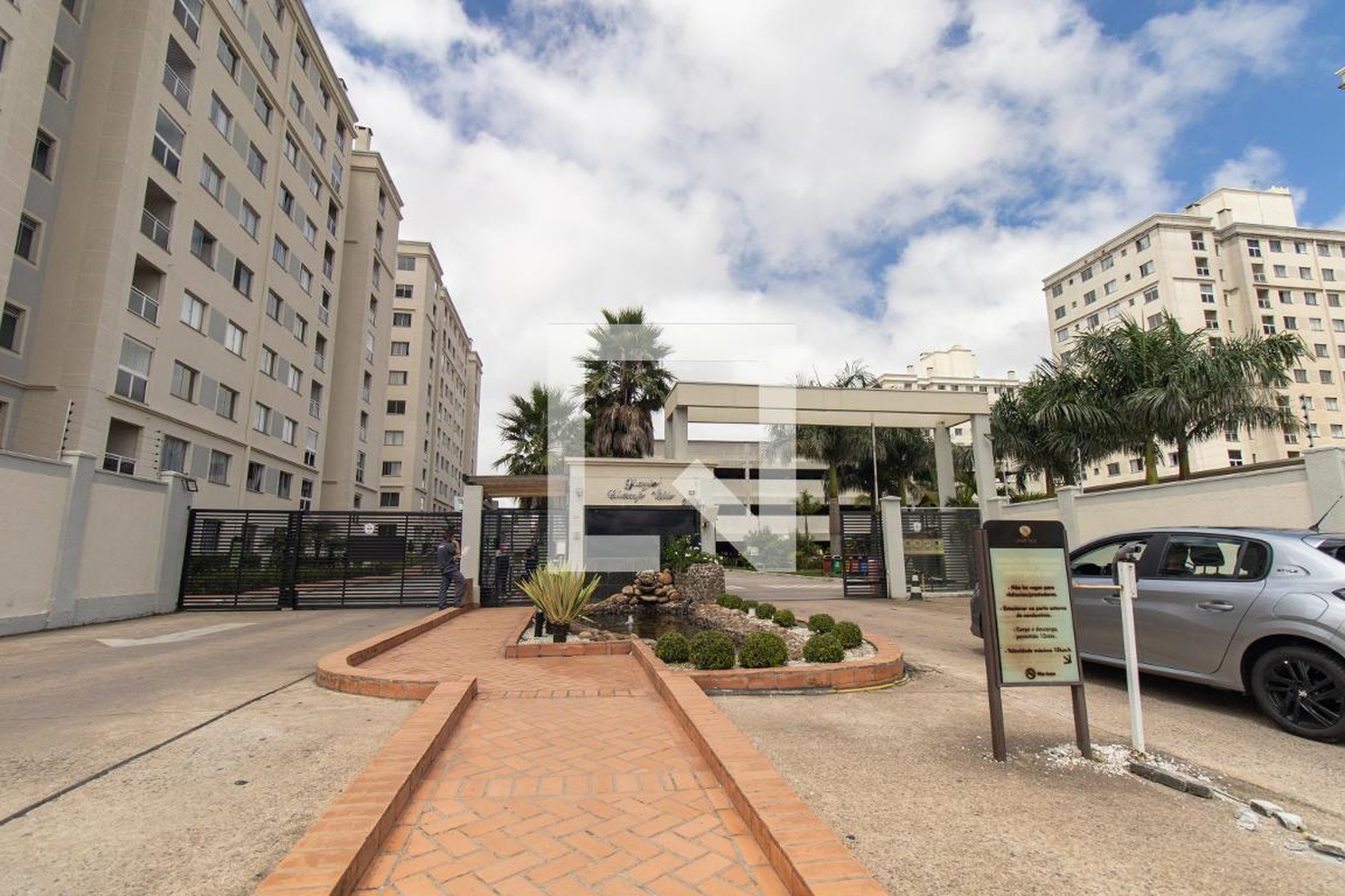 Fachada do Condomínio Condomínio Spazio Champ Ville