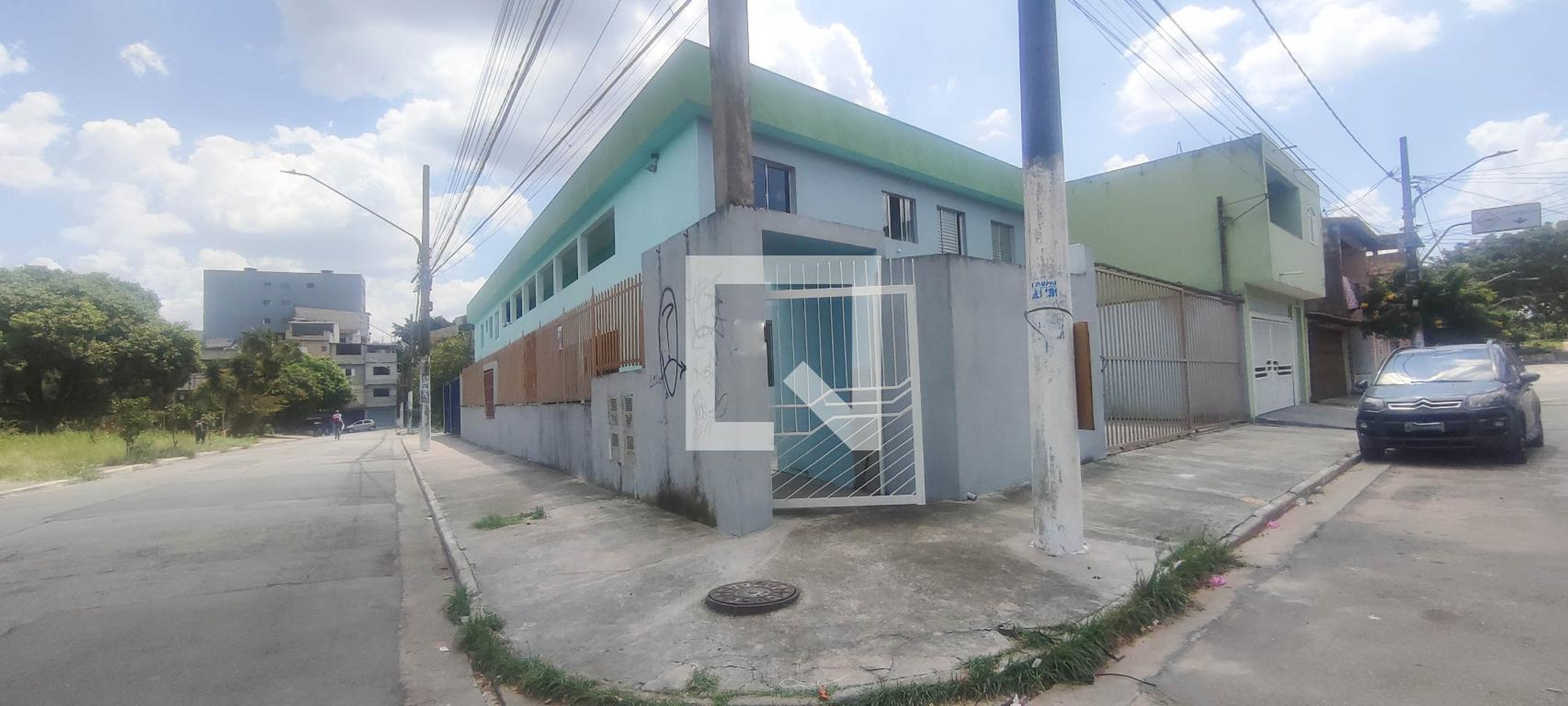 Fachada Condomínio em Rua Frei Gabriel Batista, 33