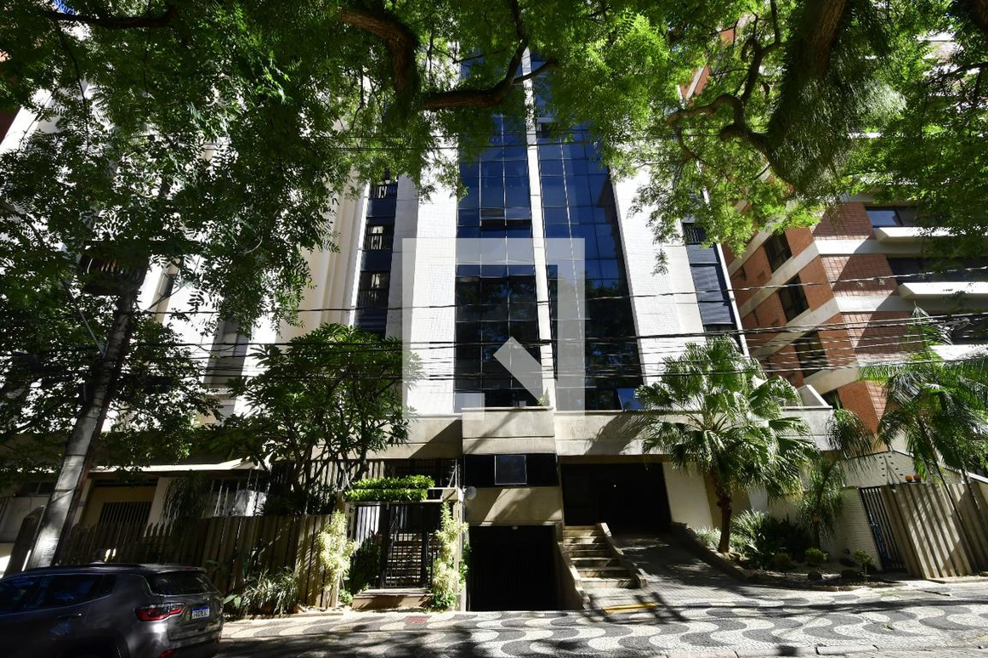 Fachada Condomínio Laje de Pedra