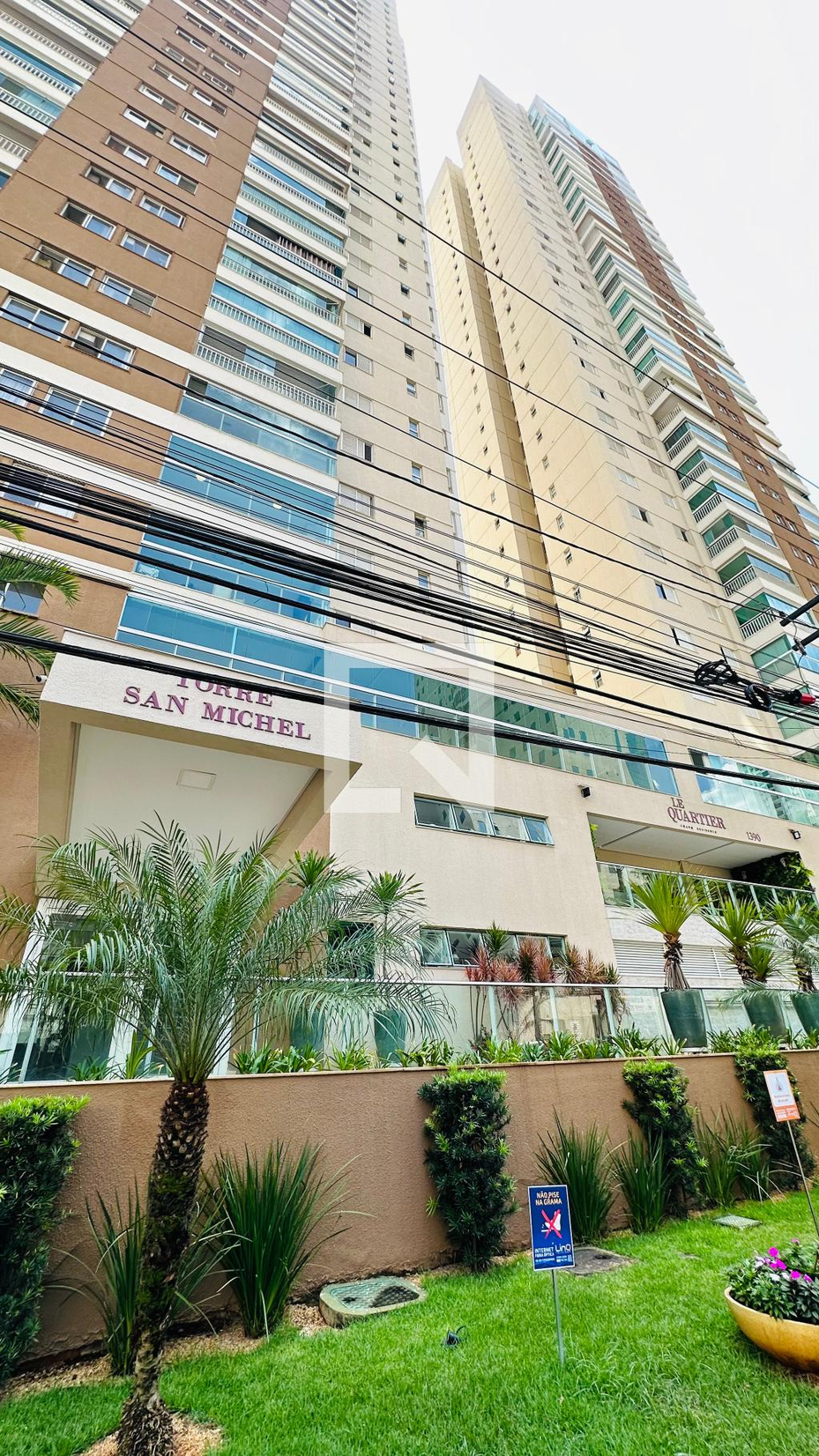 Fachada Condomínio em Avenida T-13, 162