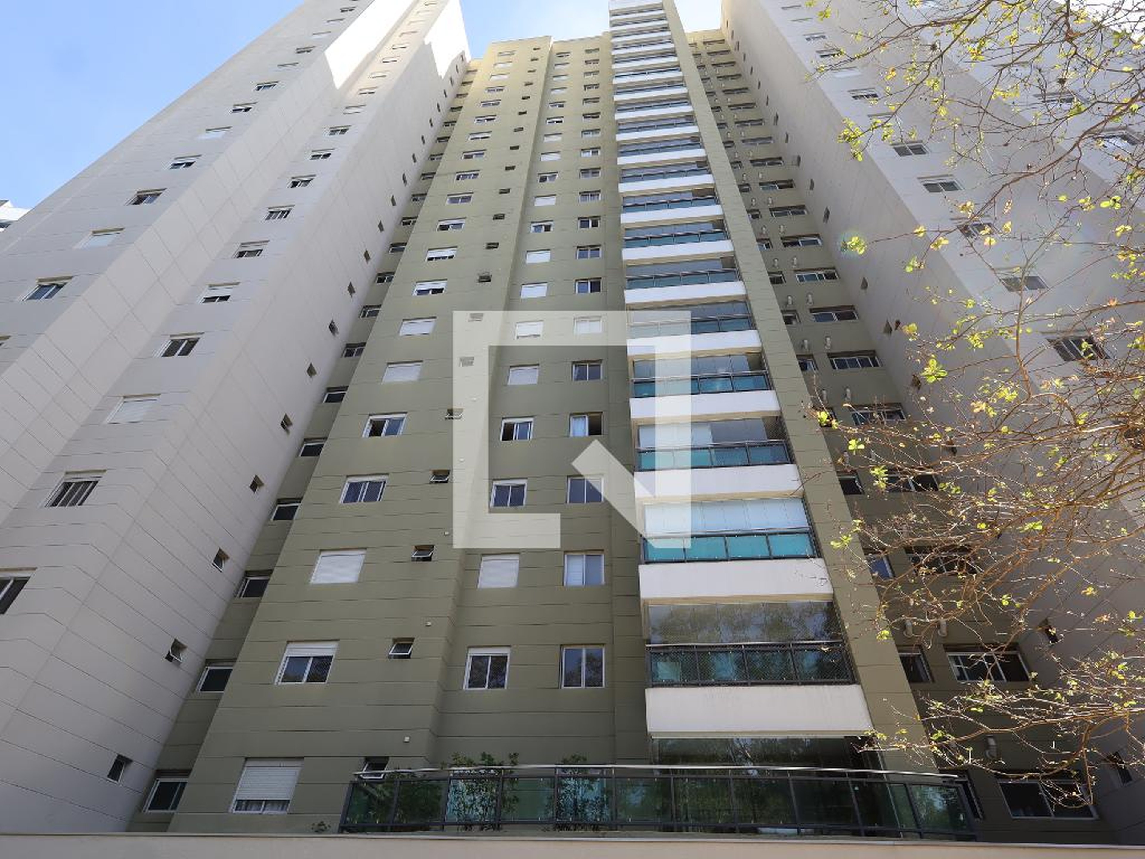 Fachada Residencial Allgreen