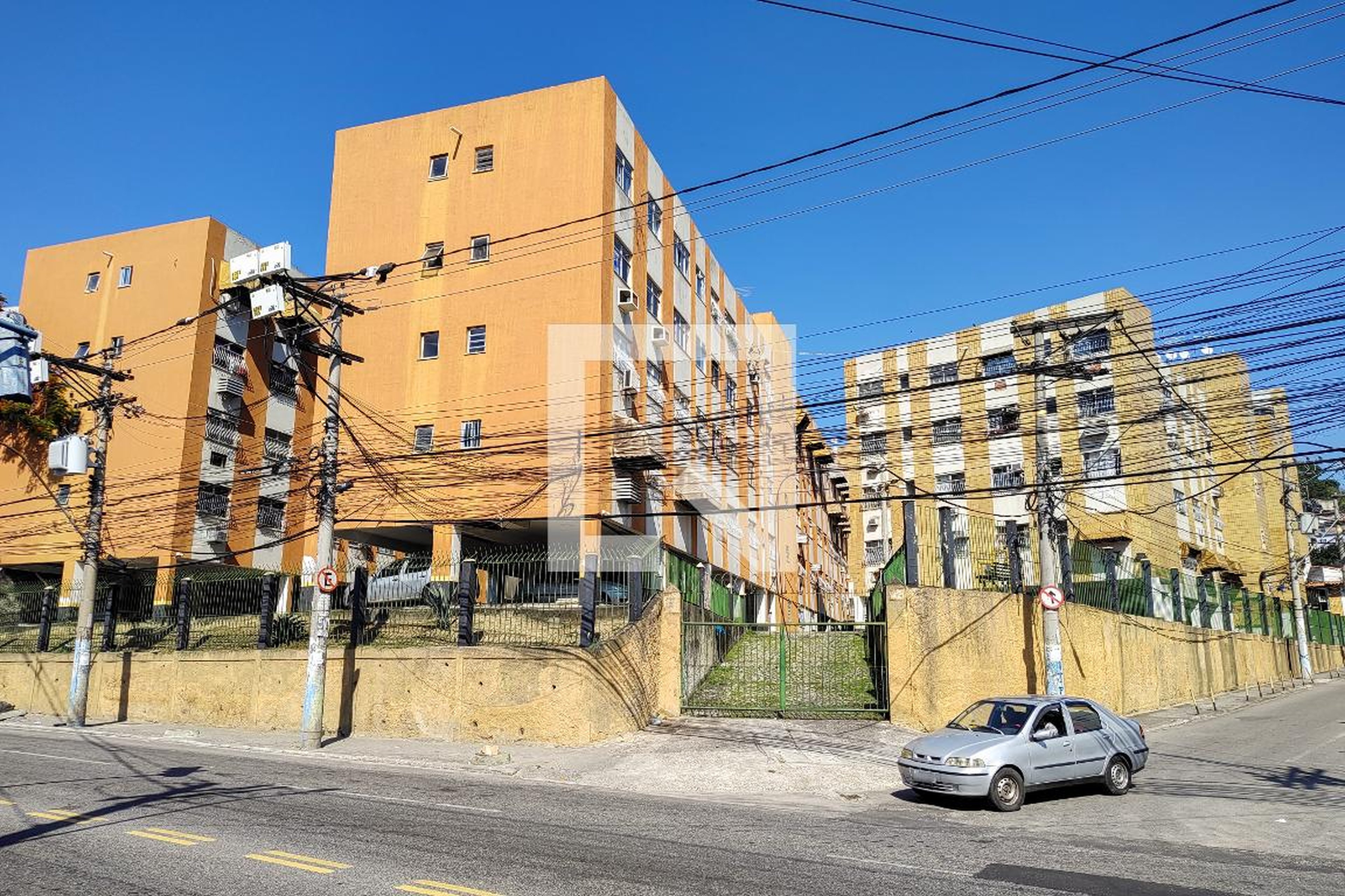 Fachada do condomínio Condomínio Conjunto Residencial Santa Catarina