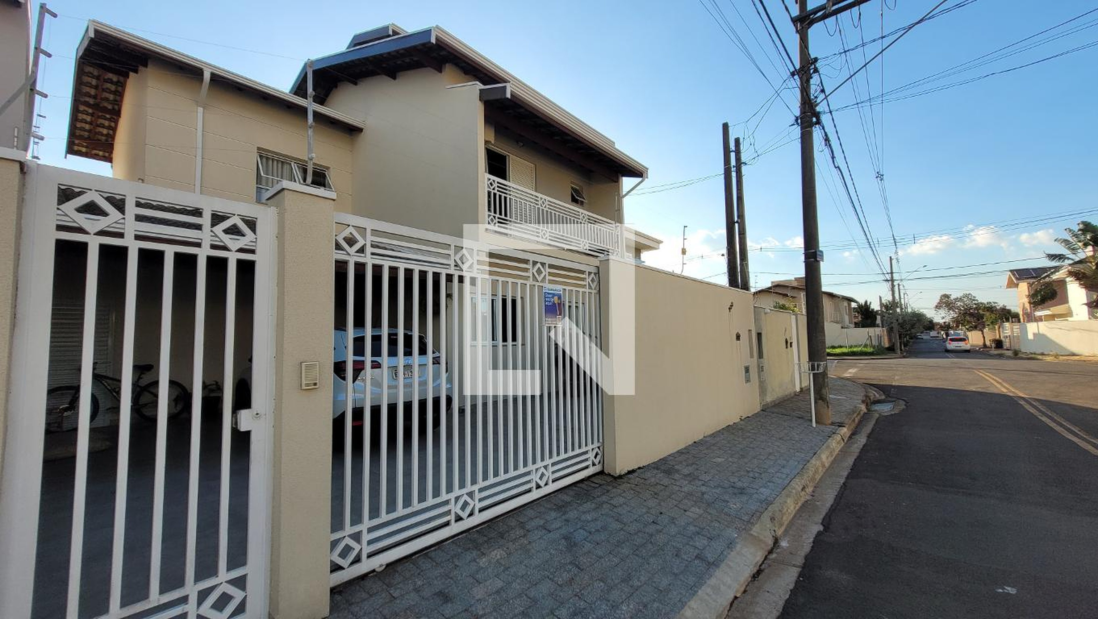 Fachada Condomínio em Rua Benedicto Fonseca da Silva, 222