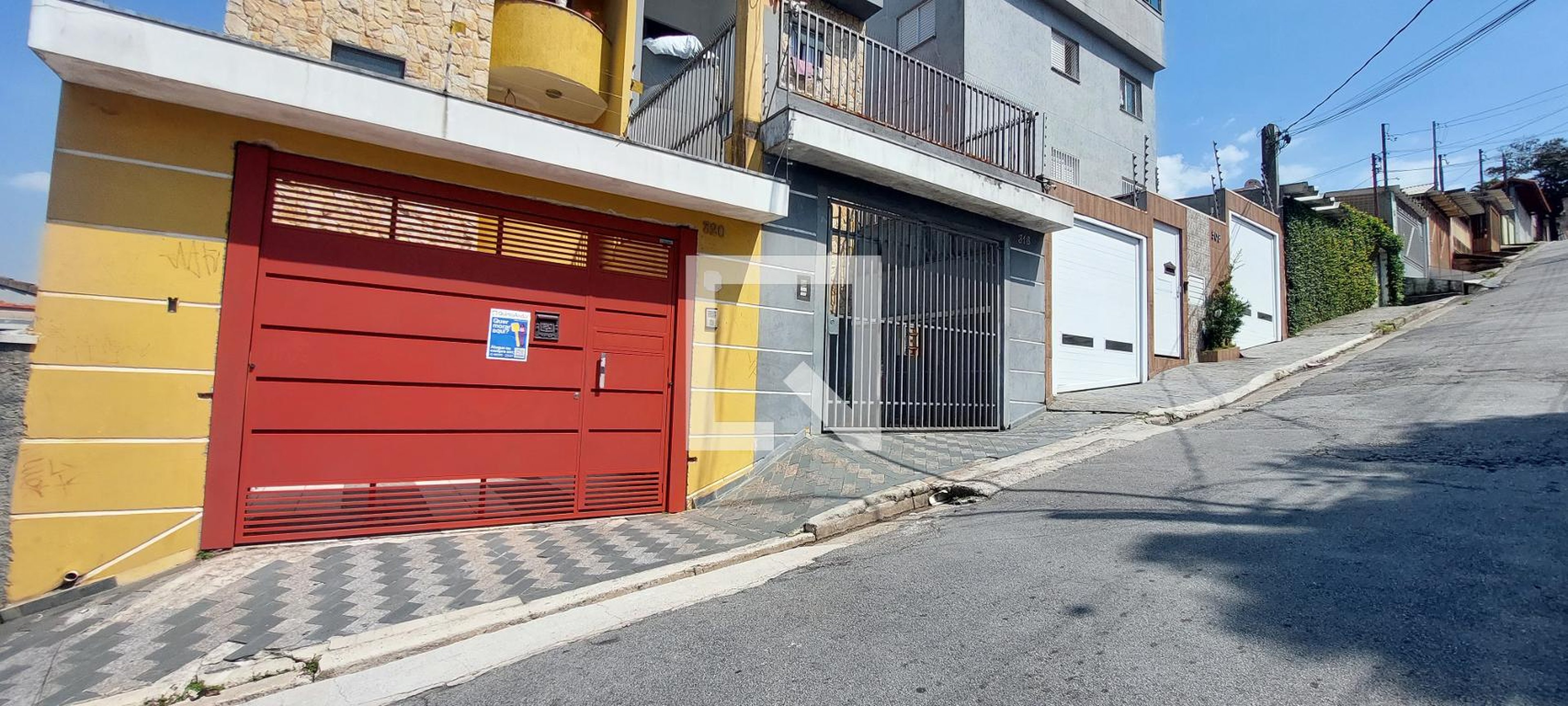 Fachada Condomínio em Rua João Luso, 320