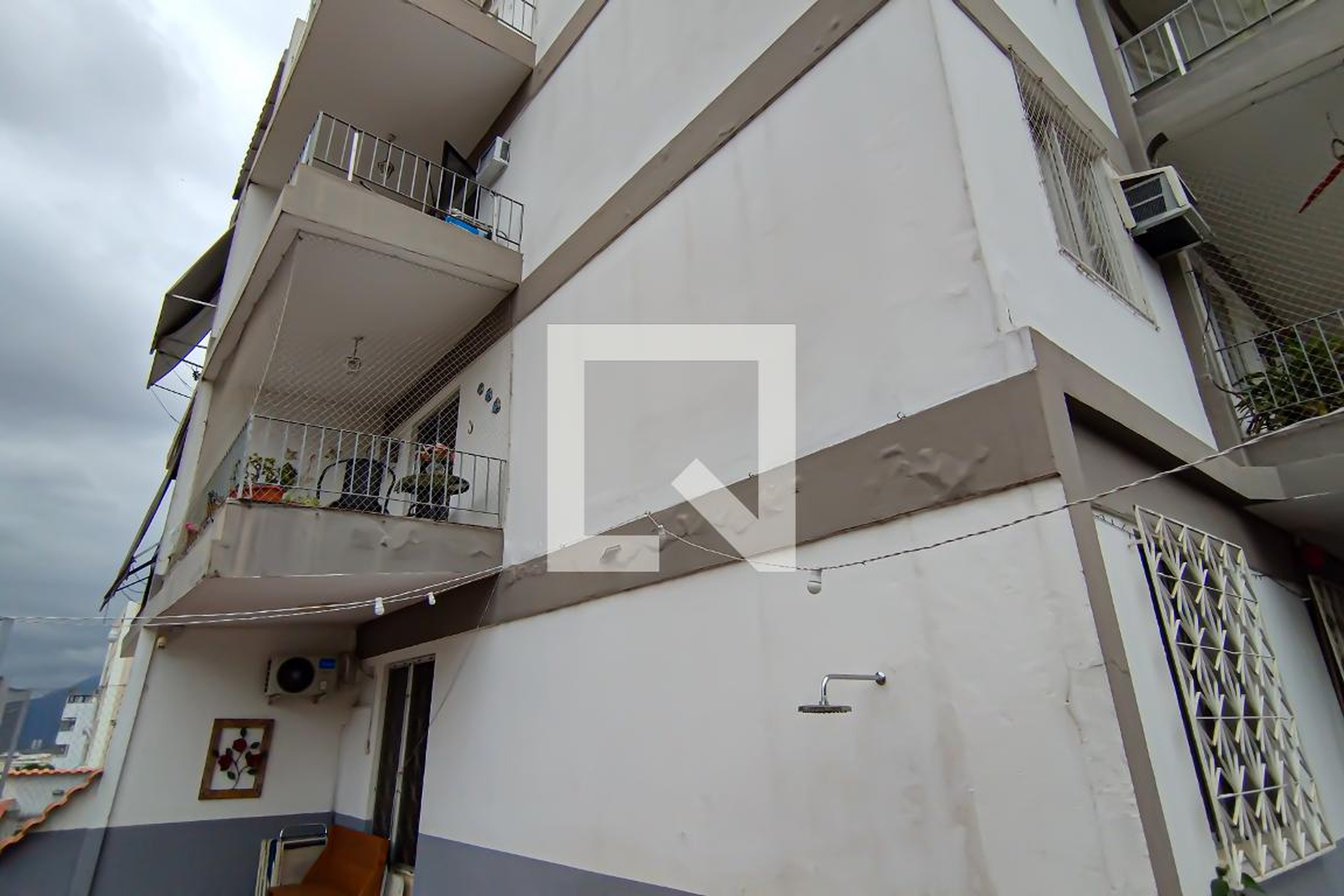 predio Condomínio Solar dos Duques