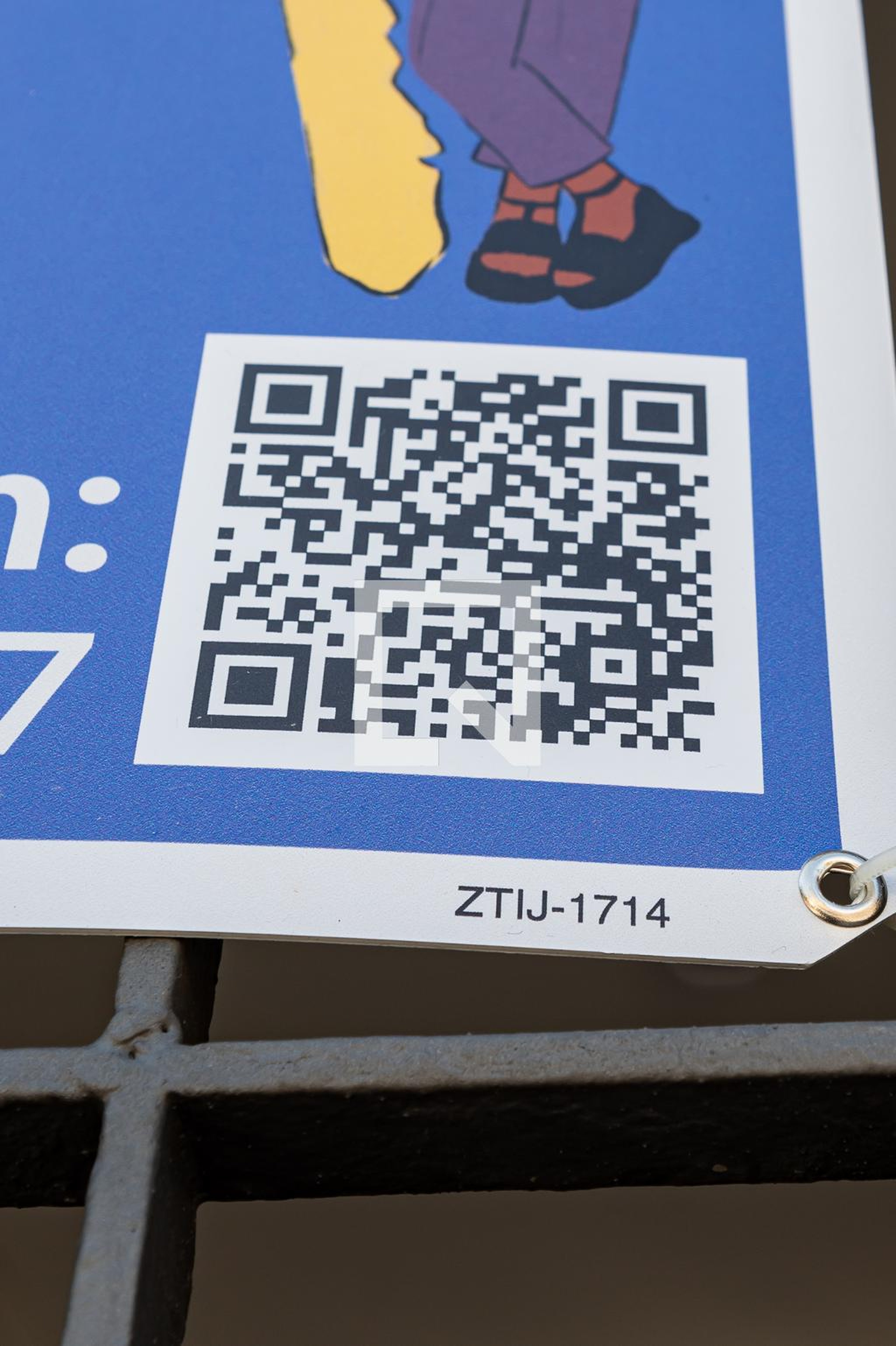 Fachada Condomínio em Rua Carlos Villalva, 44