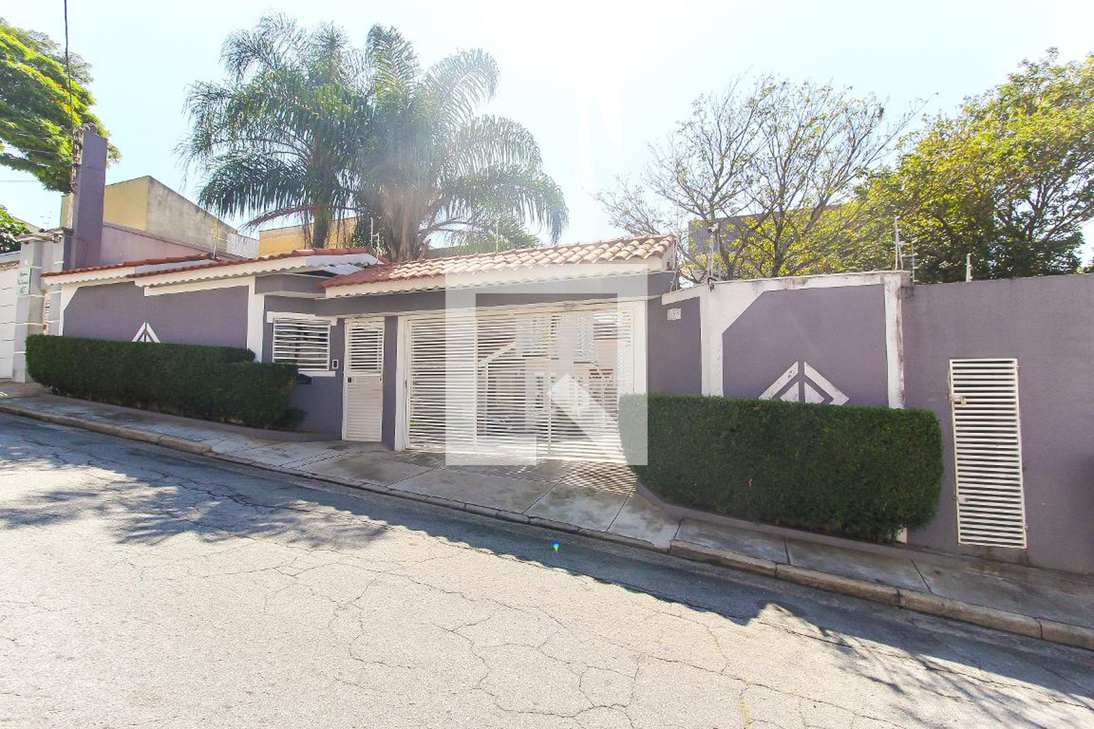 Fachada do condomínio Condomínio Vilas Maia