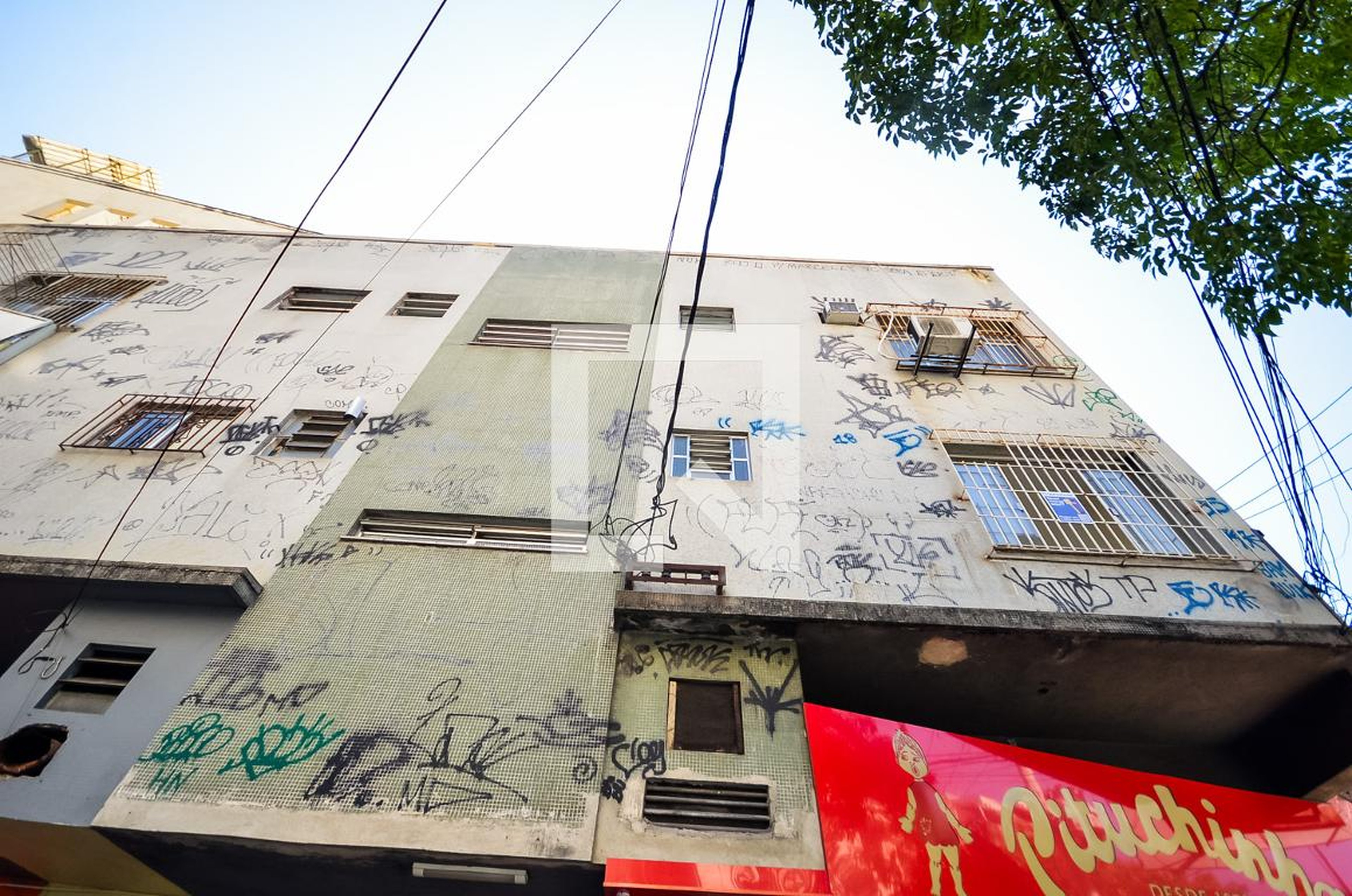Fachada Condomínio em Rua Campos Sales, 188